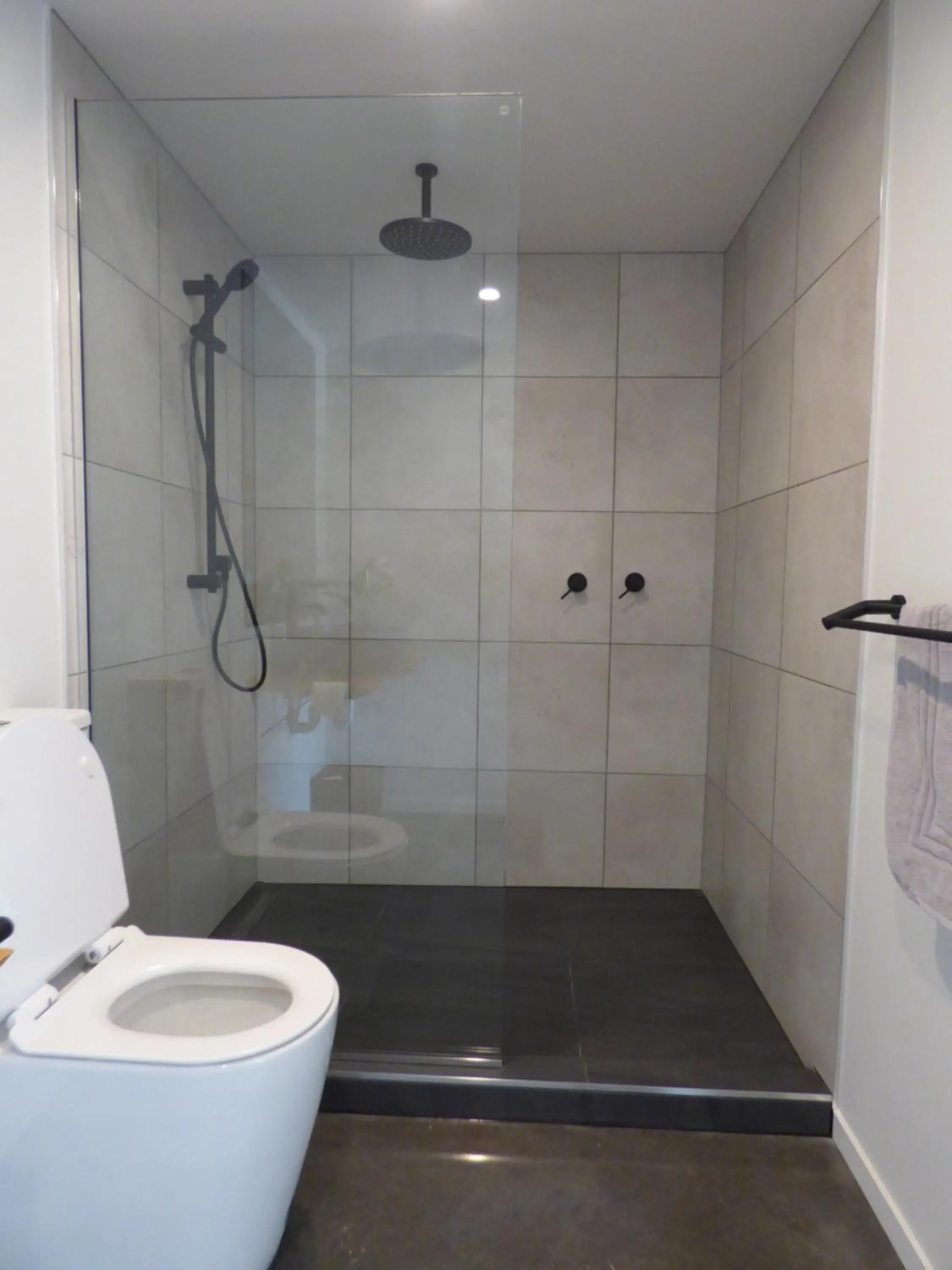 Bathroom in Kaiteriteri Abel Tasman Inlet Views Bathroom in Kaiteriteri Abel Tasman Inlet Views