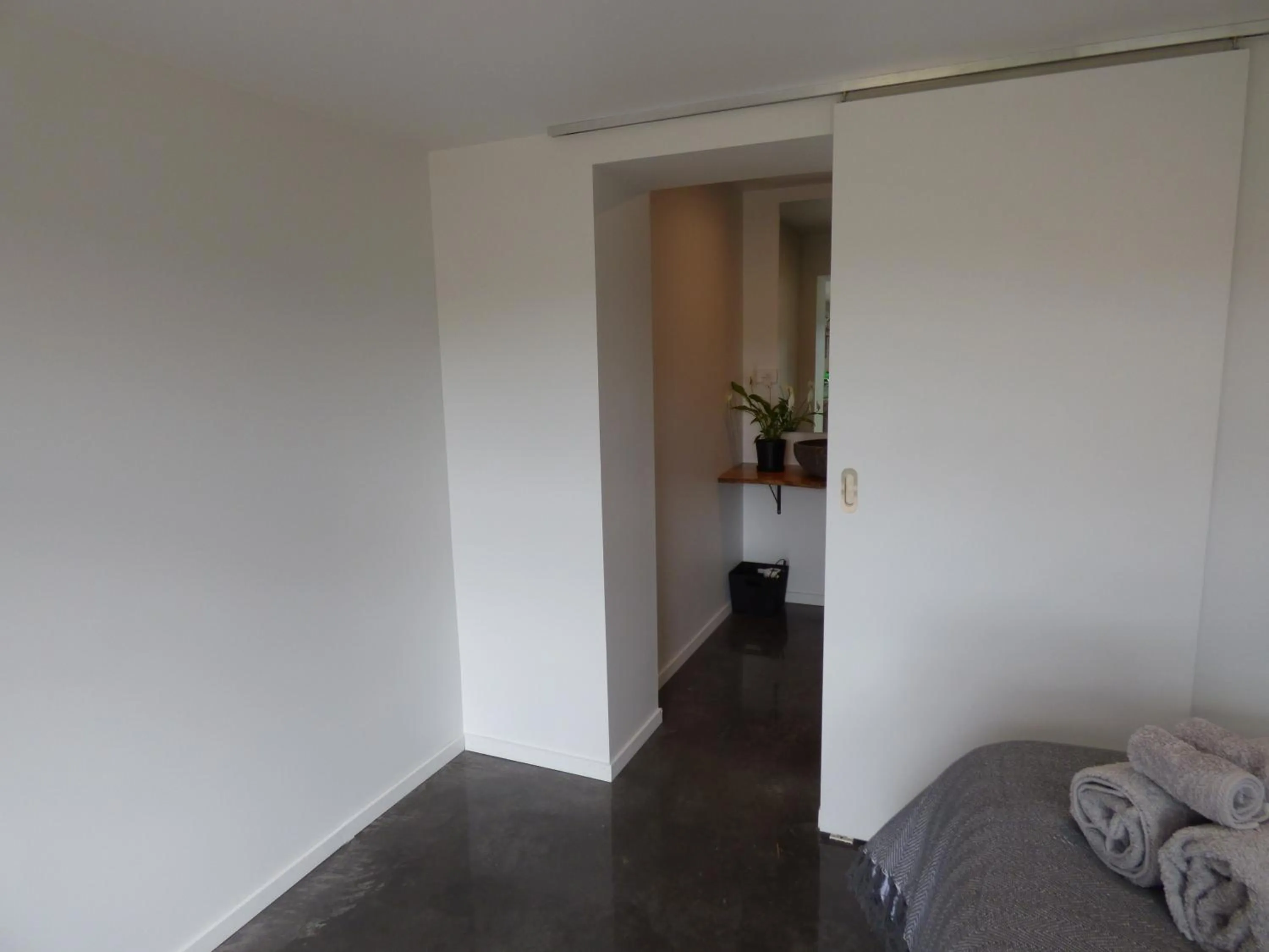 Bed in Kaiteriteri Abel Tasman Inlet Views