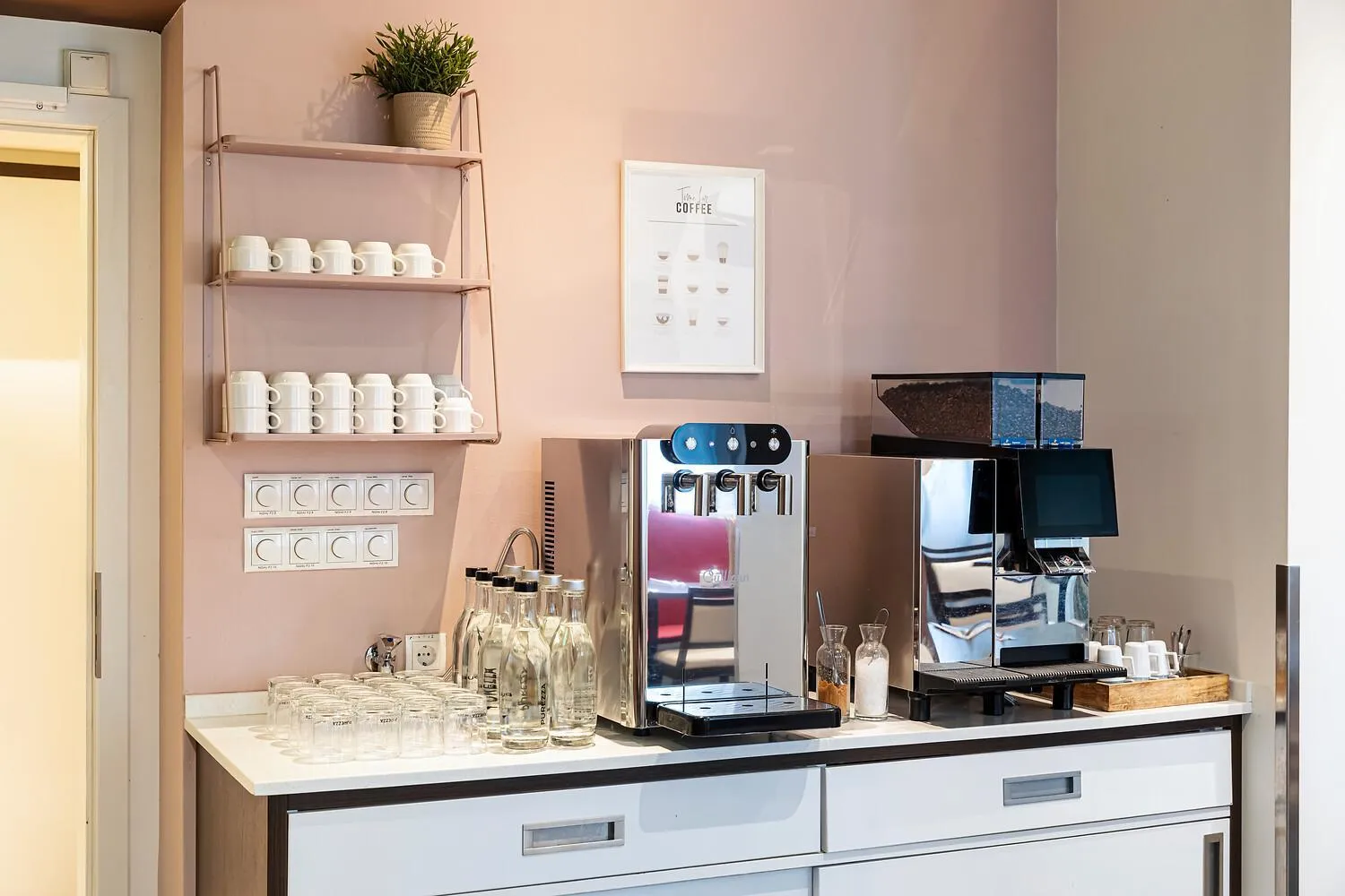 Breakfast in ACHAT Hotel Dresden Elbufer