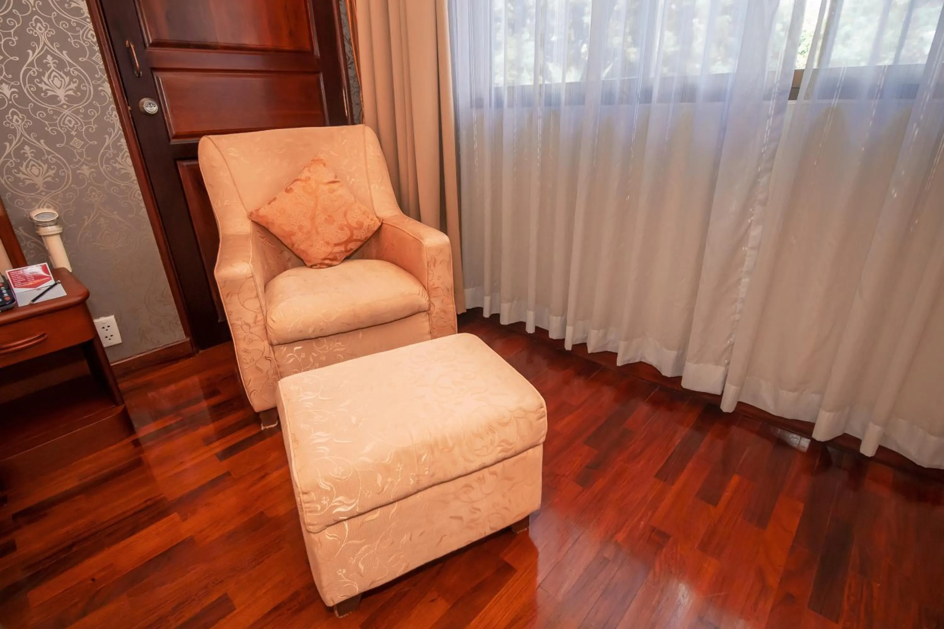 Living room in LAOTEL VIENTIANE