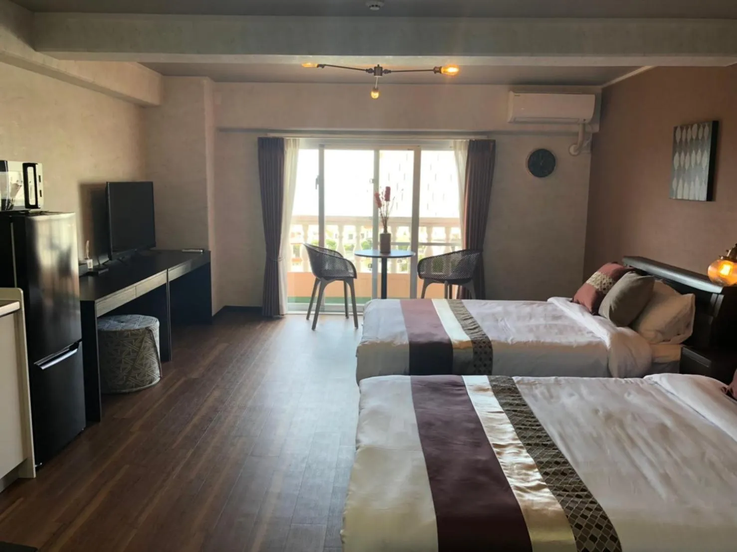 Photo of the whole room, Bed in Onnason Prince Plage 1003