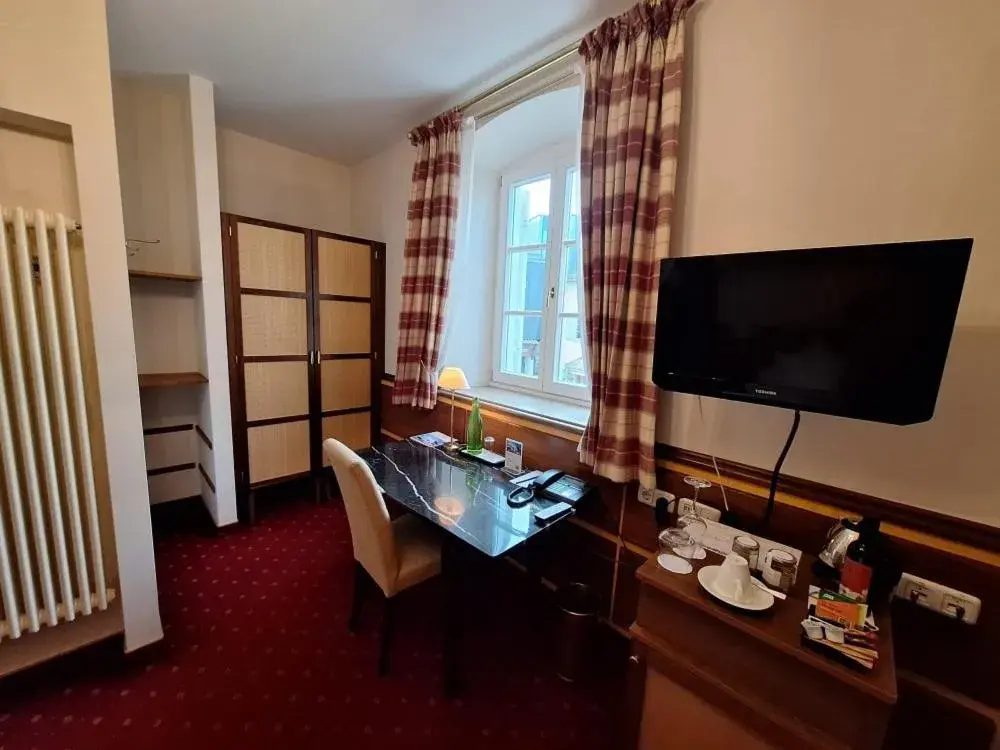 Photo of the whole room in Romantik Hotel Das Lindner Photo of the whole room in Romantik Hotel Das Lindner