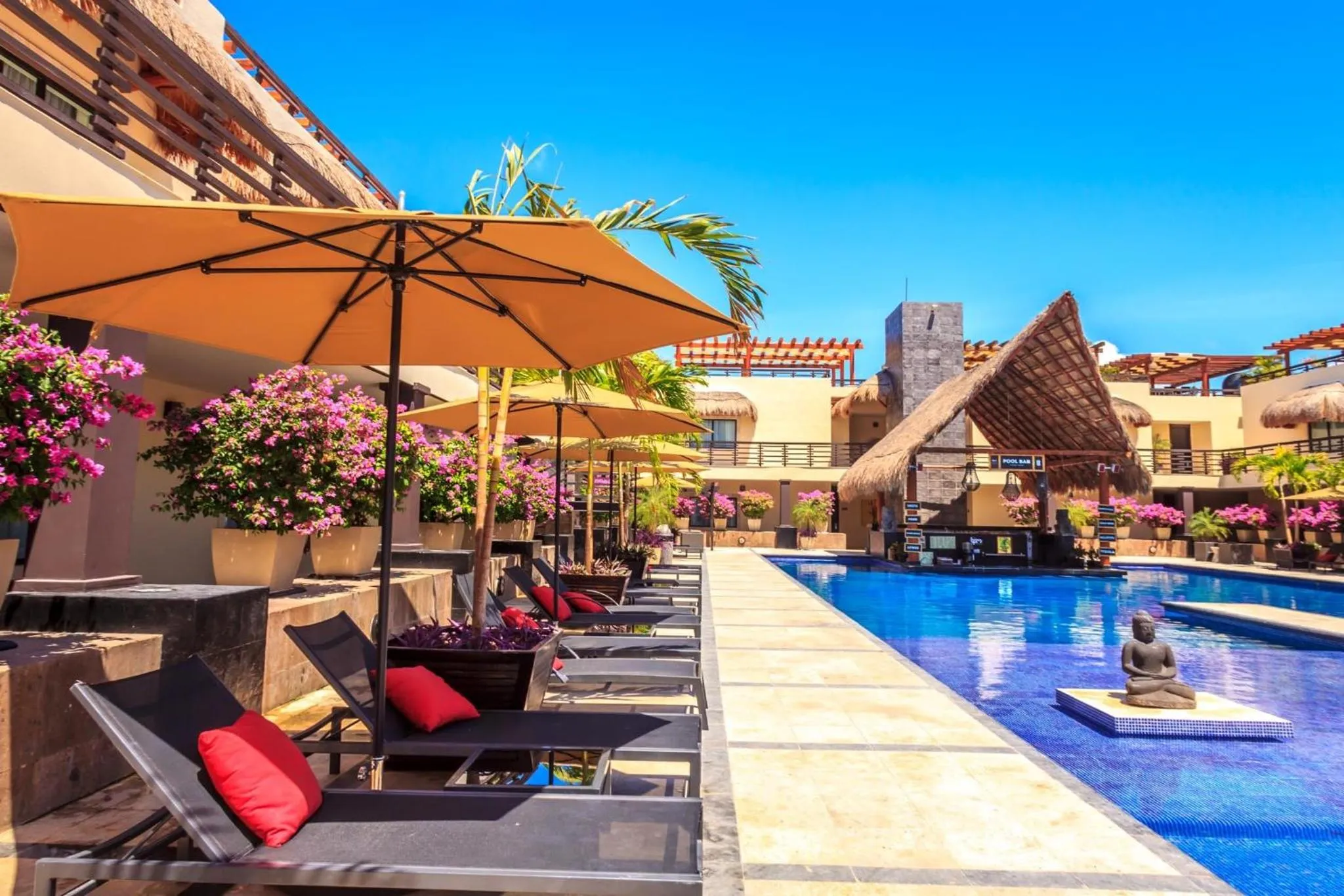 Aldea Thai 306 condo