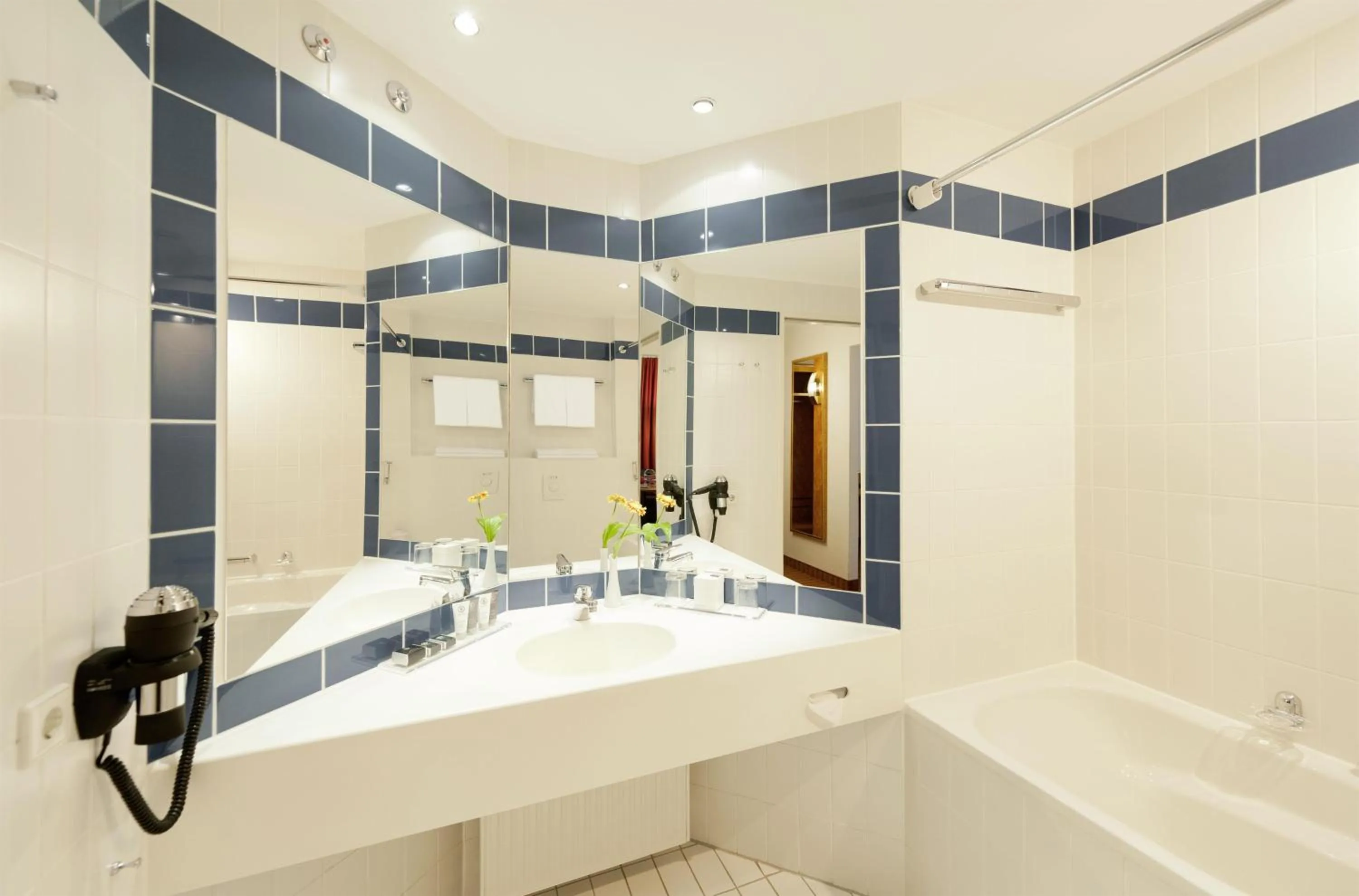 Bathroom in Dorint Hotel Dresden