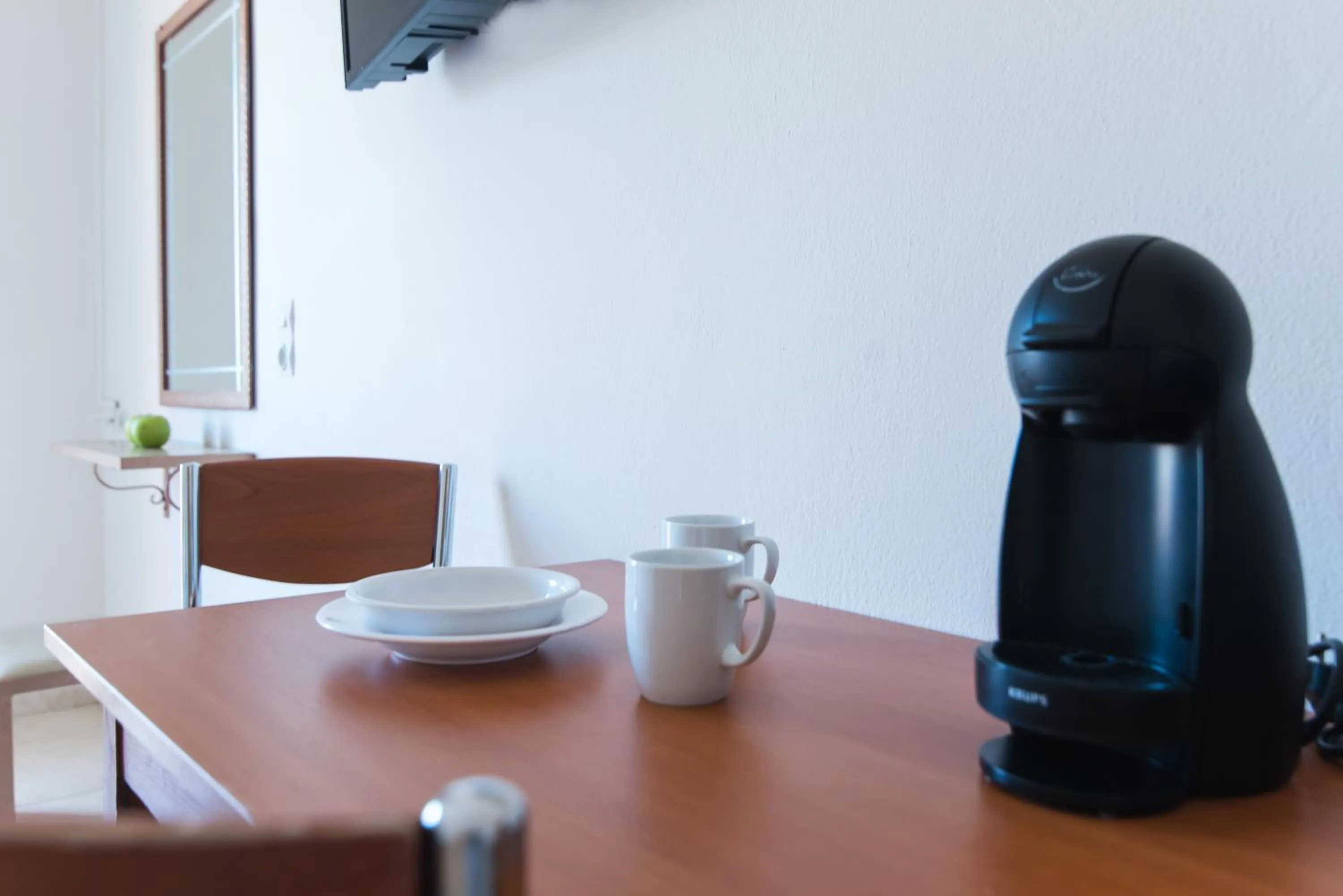 Coffee/tea facilities in Ilios 1 Central