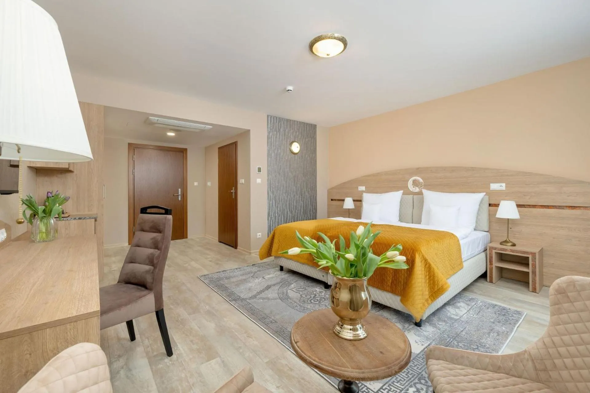 Seating area, Bed in Hotel Juvena Wellness & SPA