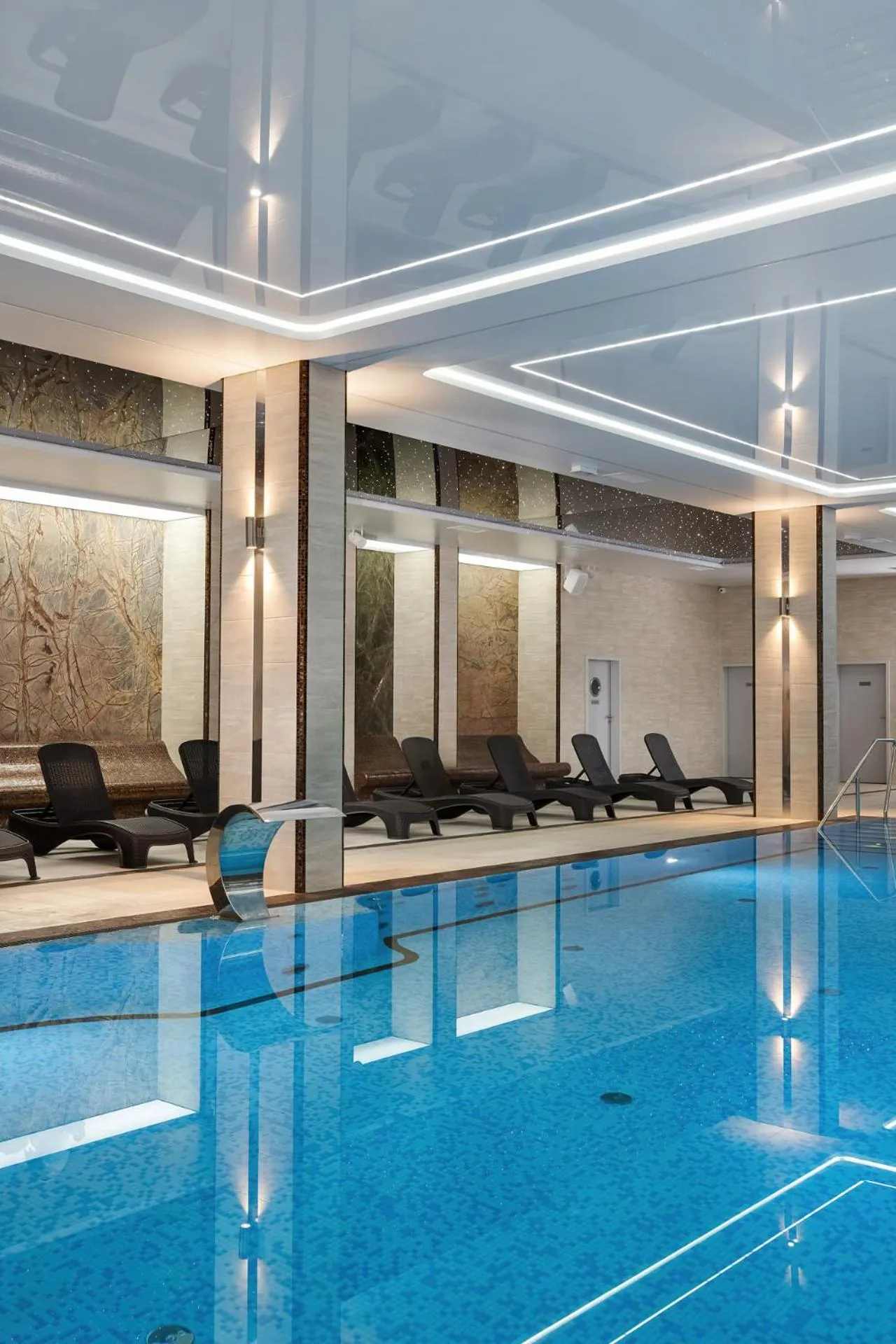 Swimming pool in Hotel Juvena Wellness & SPA