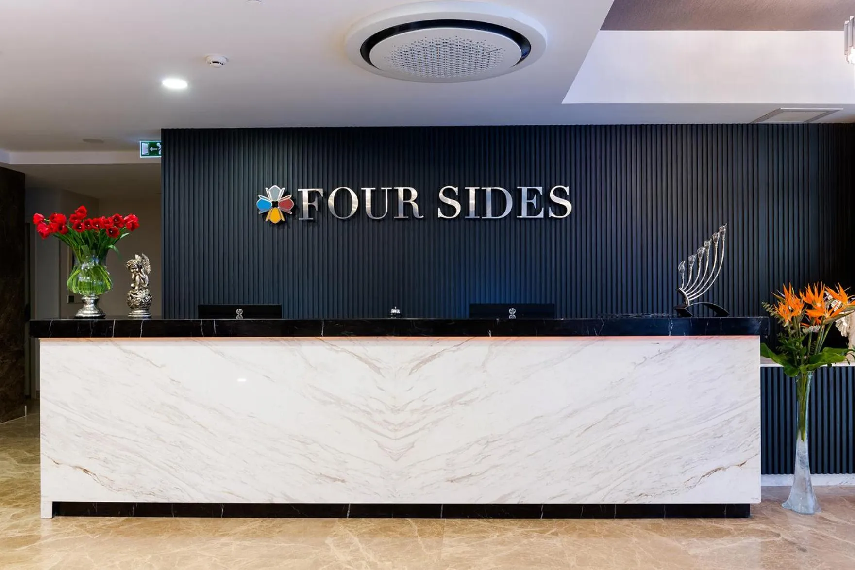 Staff in Four Sides Sisli
