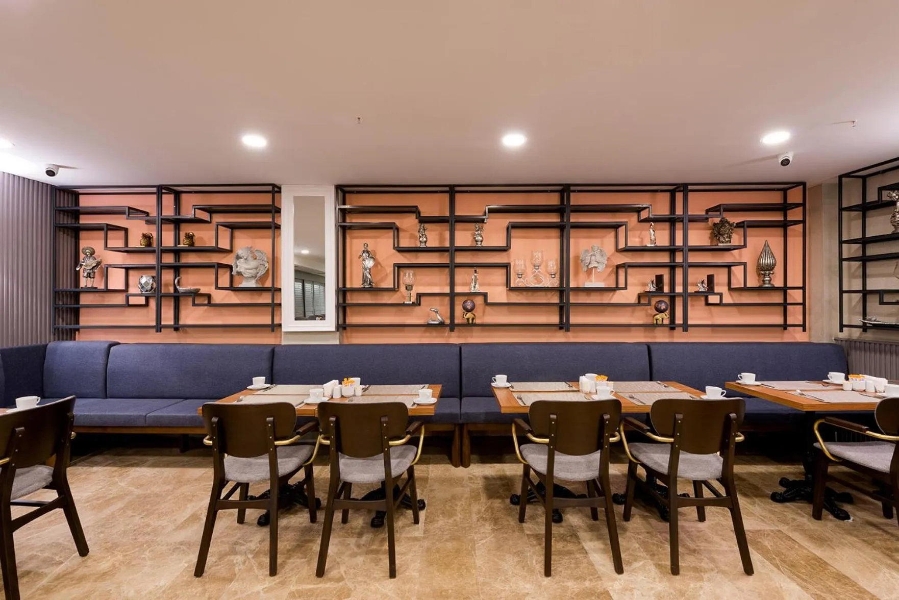 Restaurant/places to eat in Four Sides Sisli