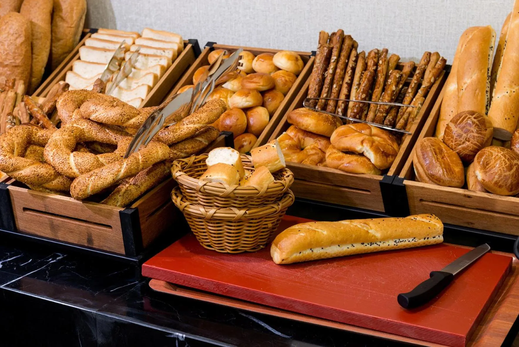 Food and drinks in Four Sides Sisli