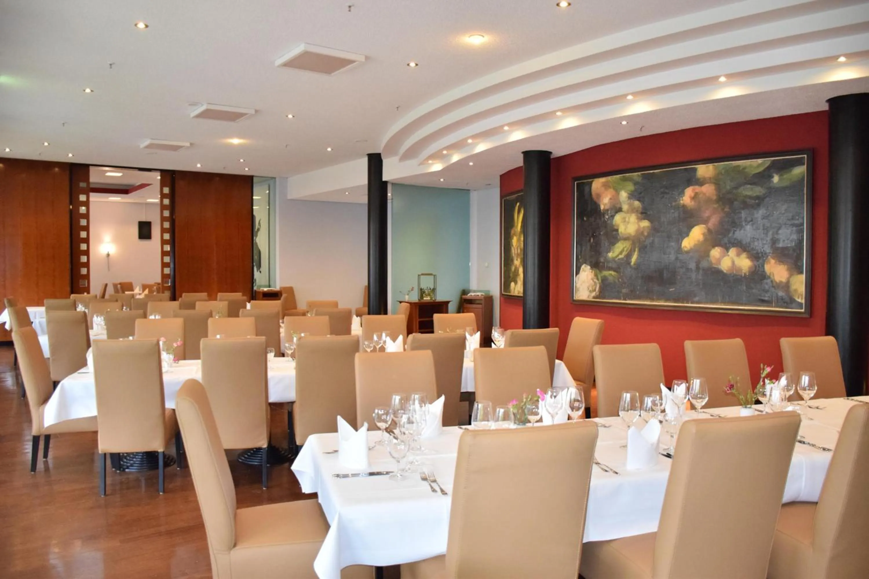 Restaurant/places to eat in Radisson Blu Park Hotel & Conference Centre