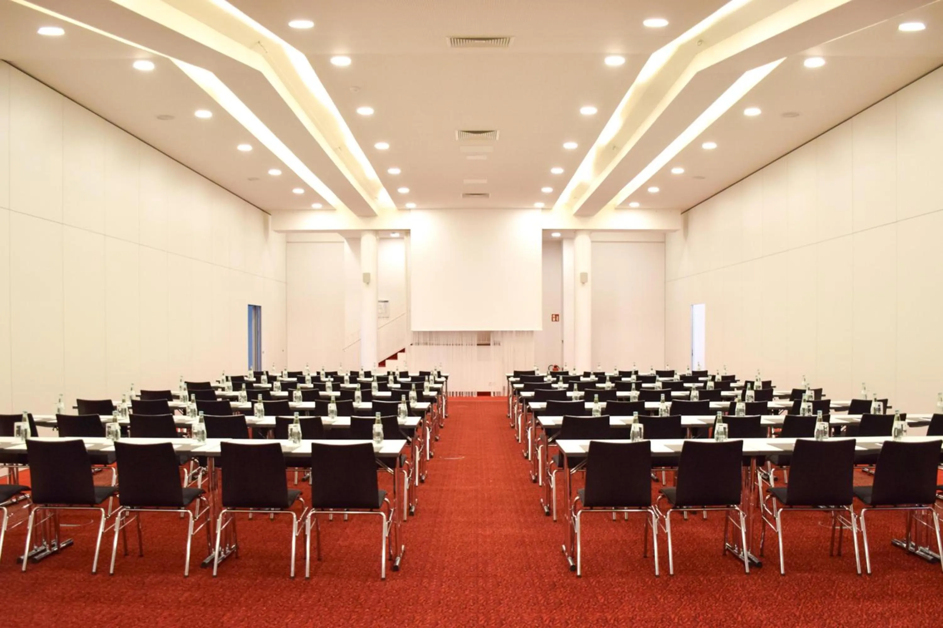 Meeting/conference room in Radisson Blu Park Hotel & Conference Centre