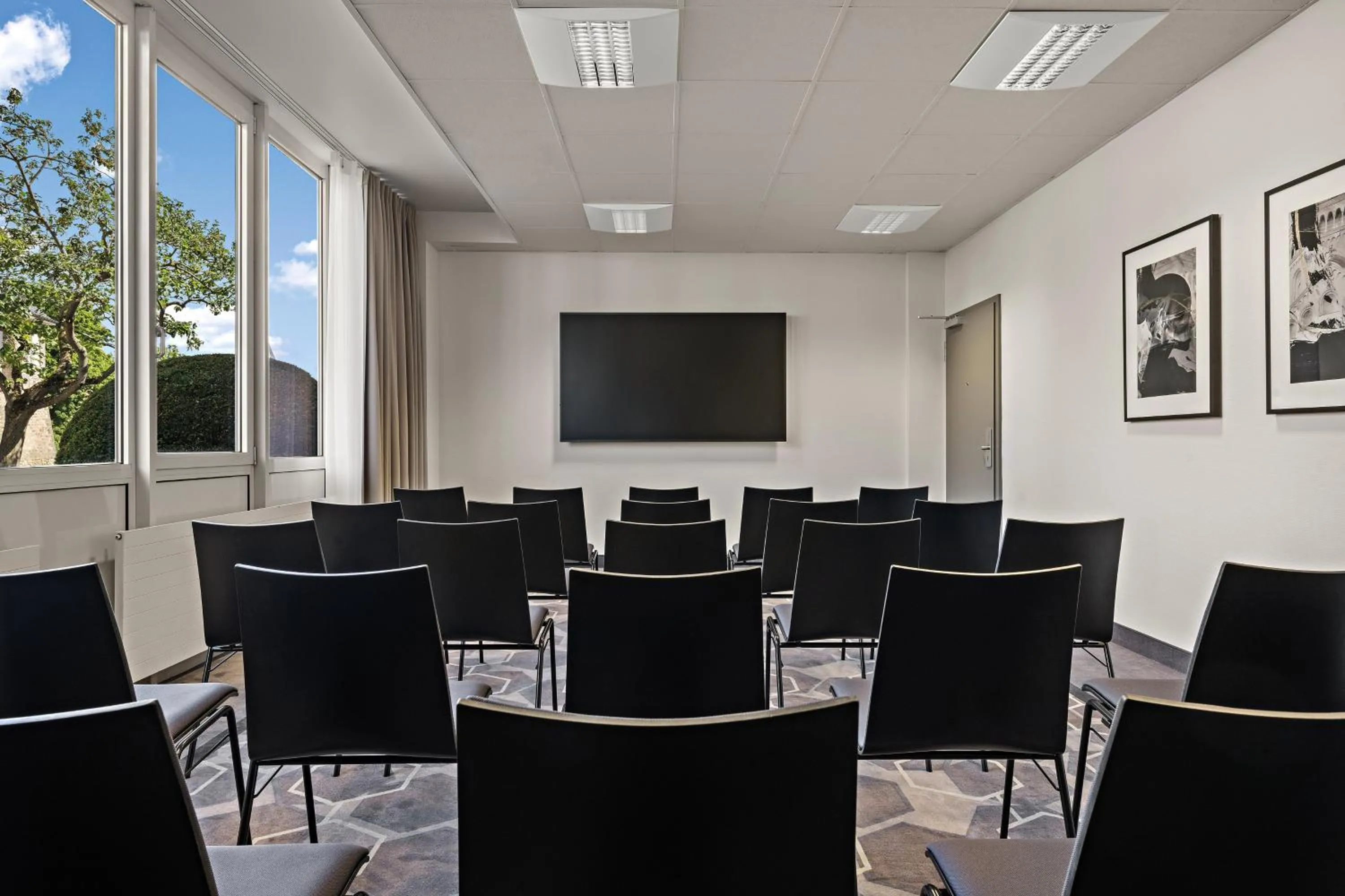 Meeting/conference room in Leonardo Hotel Mainz