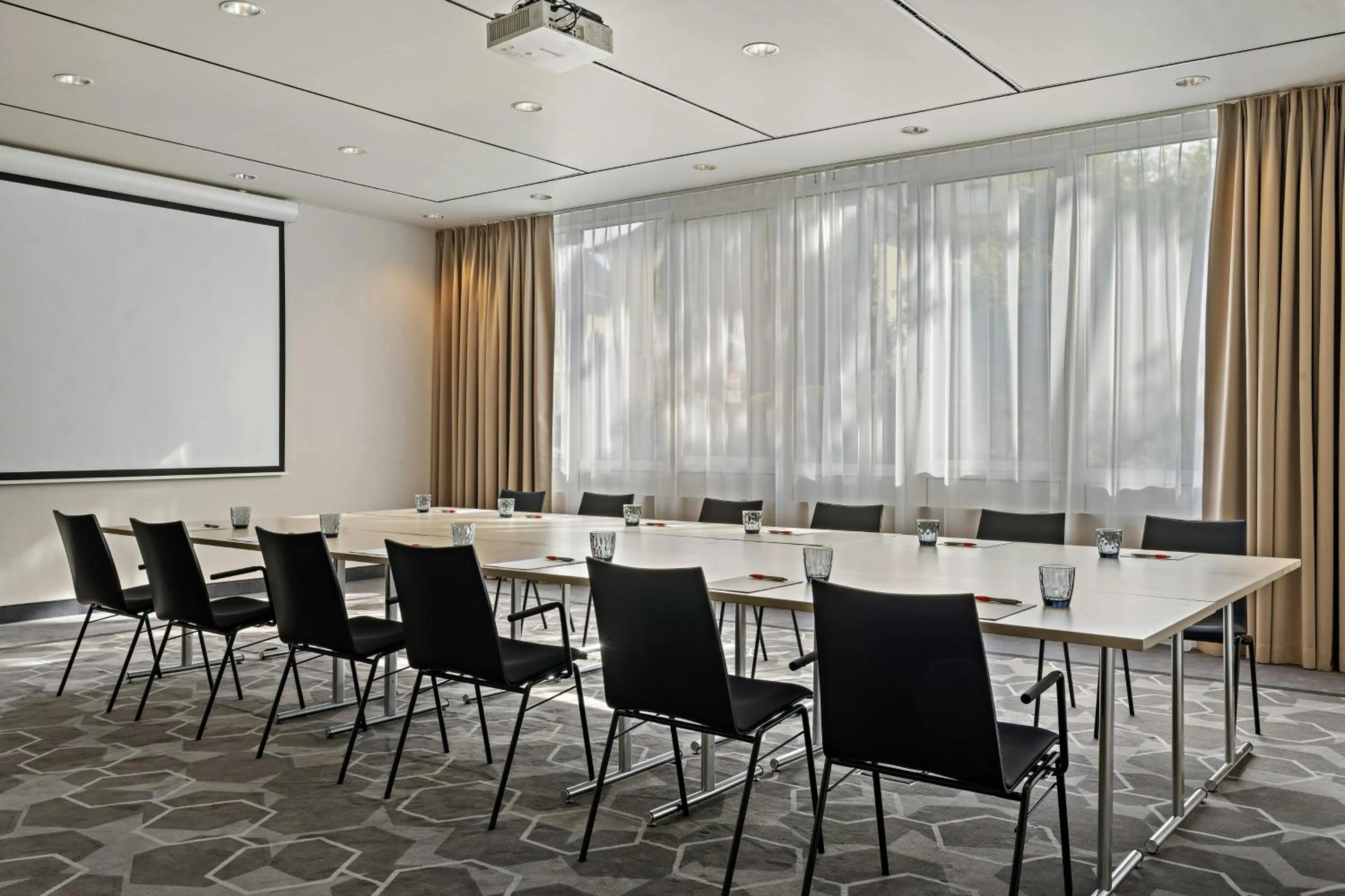 Meeting/conference room in Leonardo Hotel Mainz
