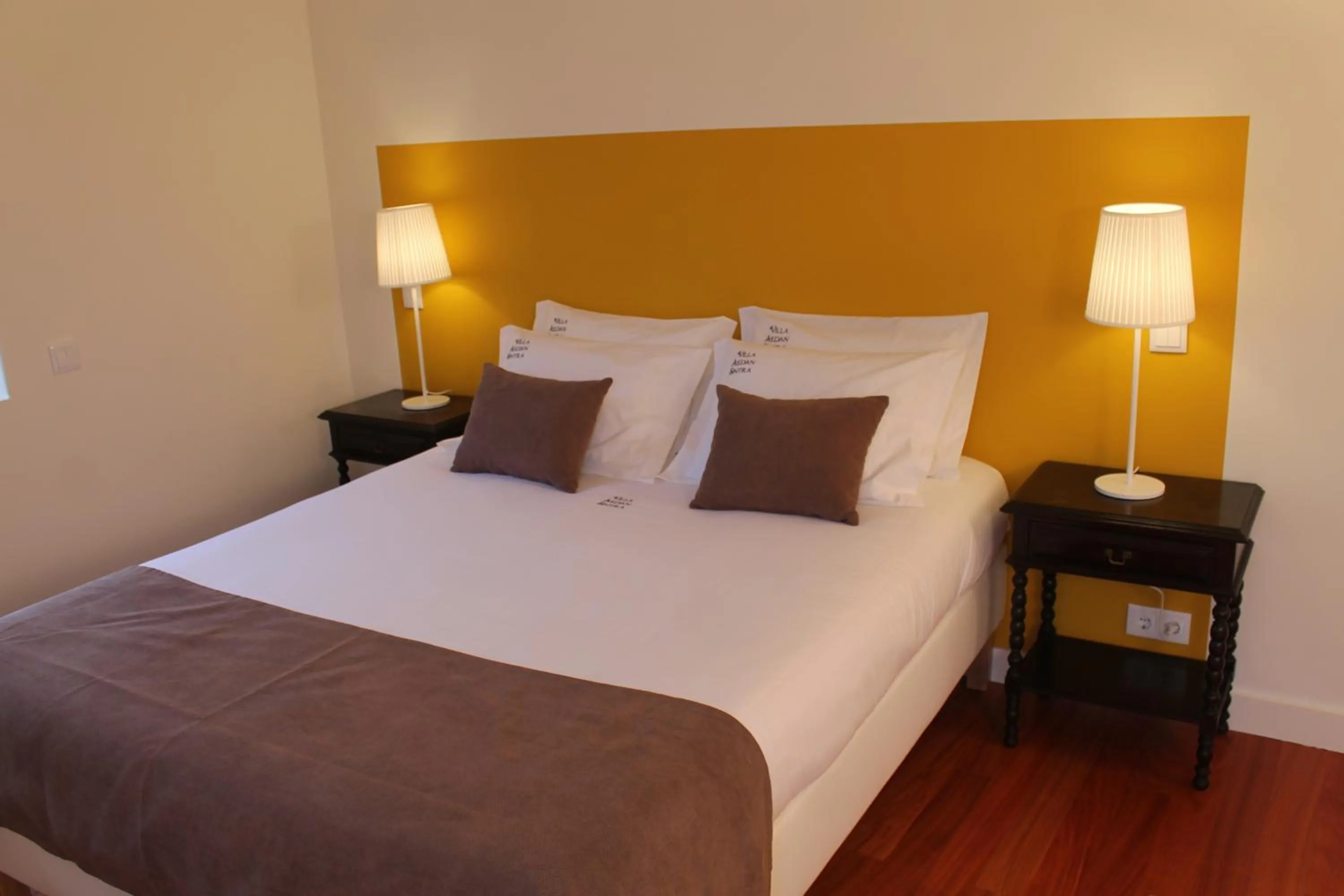 Bed in Villa Aedan Sintra