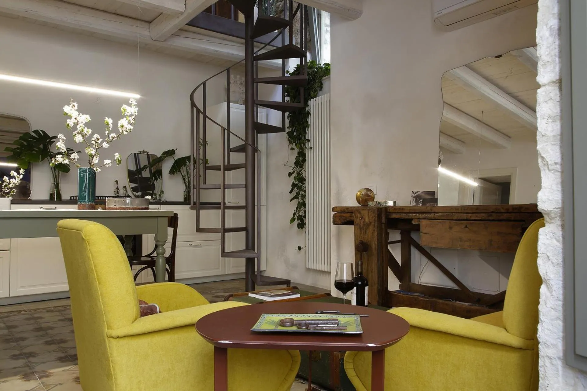 Living room in Nicotera Apartment