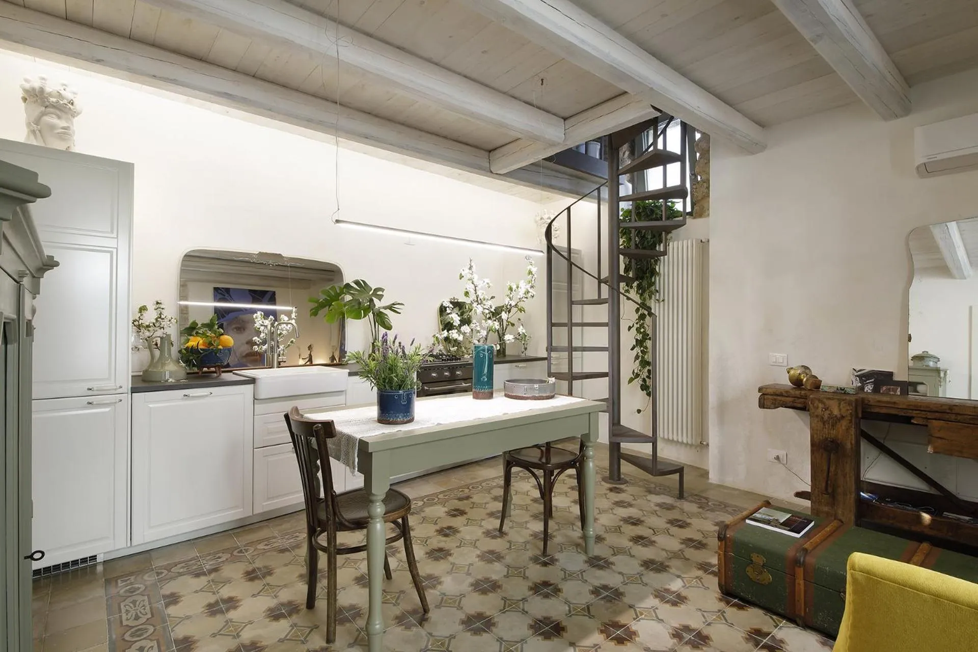 Kitchen or kitchenette in Nicotera Apartment