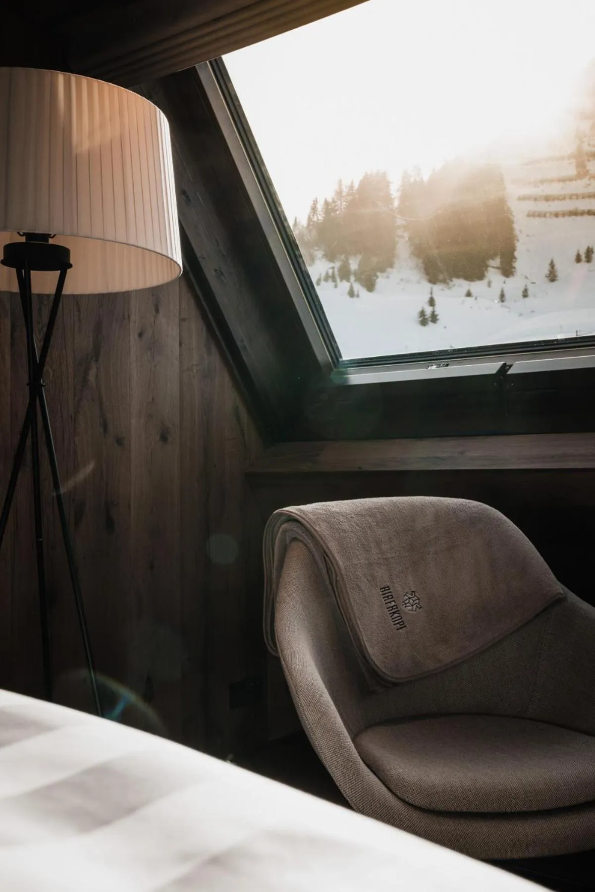 Seating area, Bed in Berghotel Biberkopf