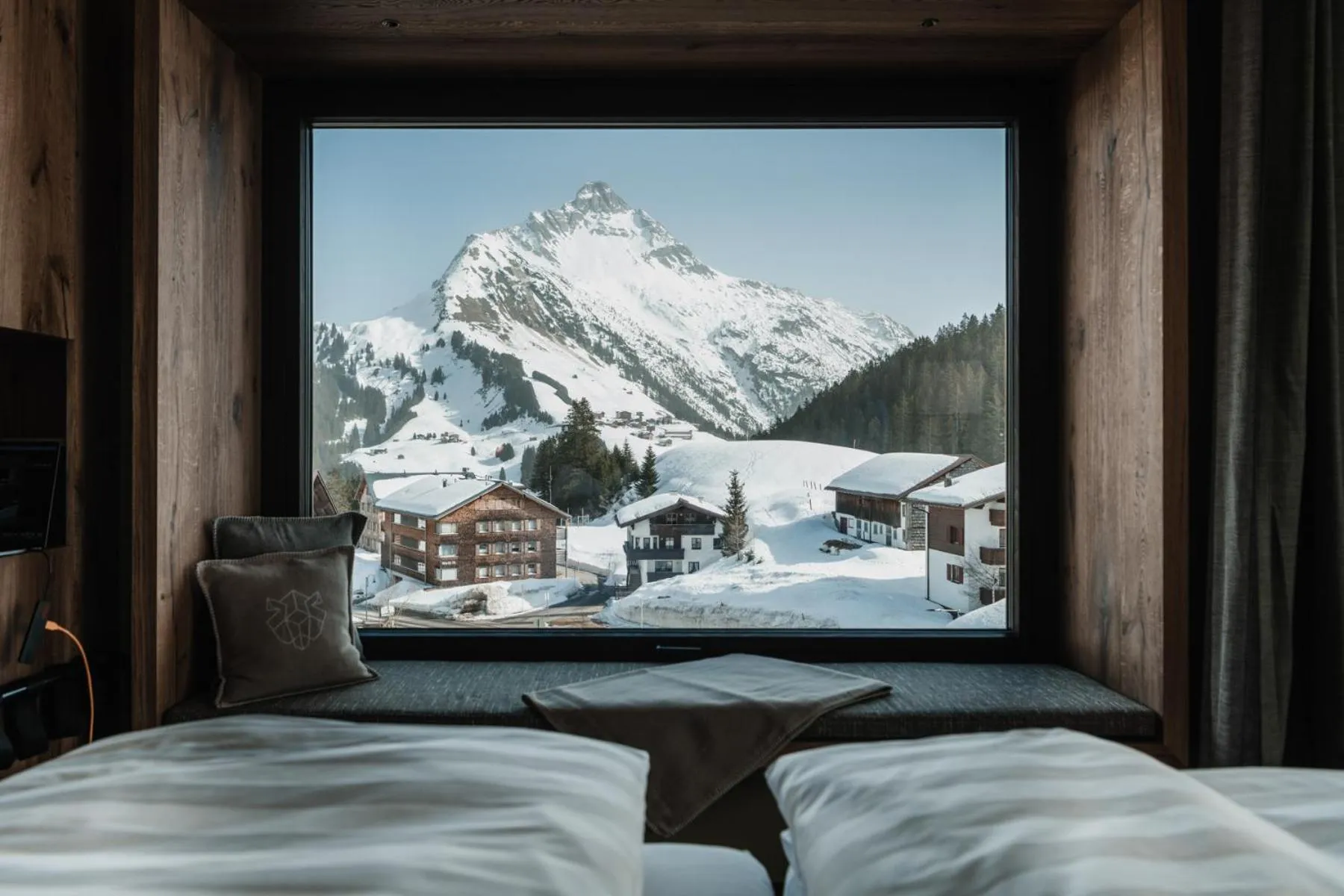 Mountain view, Bed in Berghotel Biberkopf