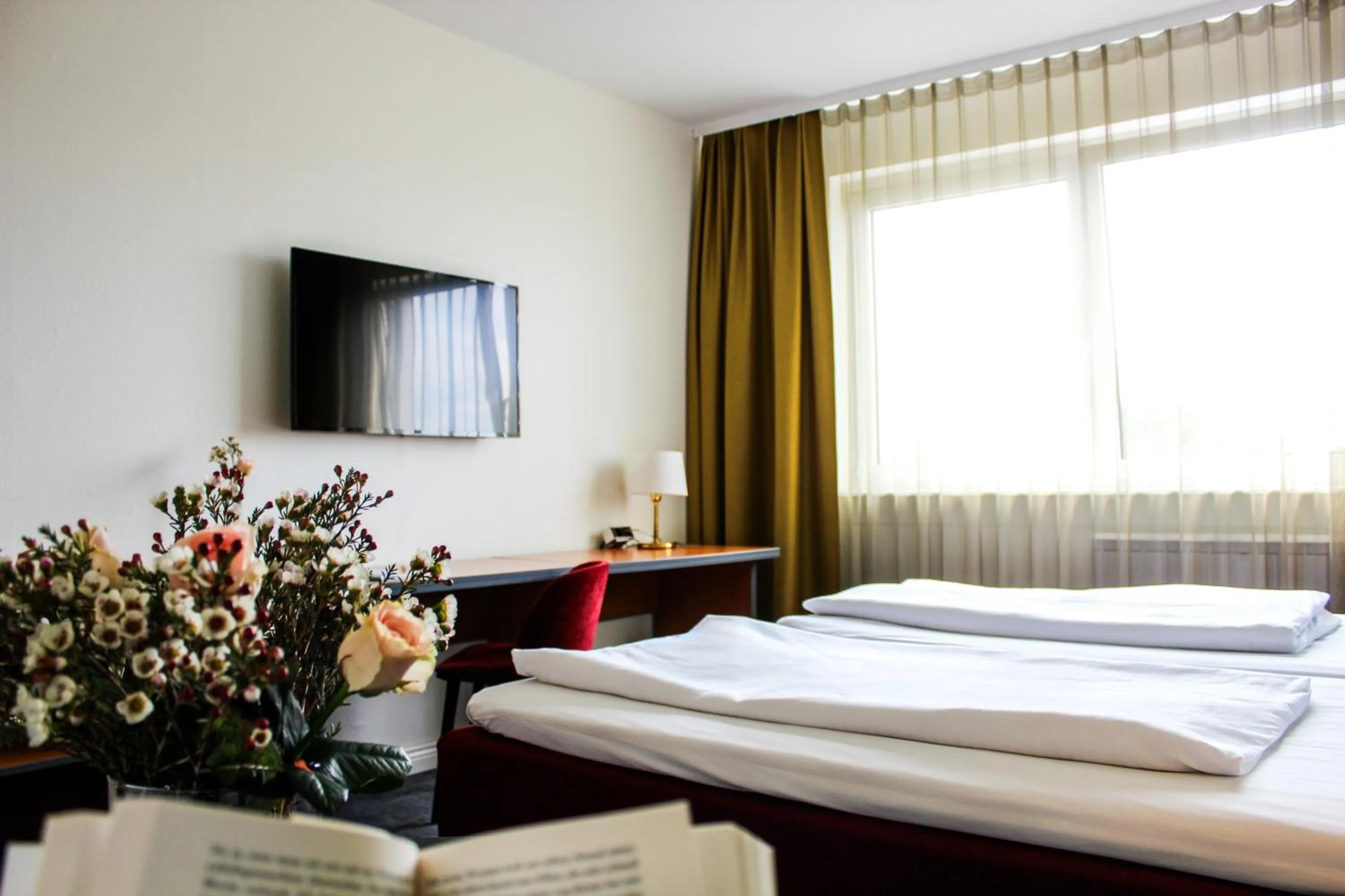 Bed in Good Morning + Berlin City East