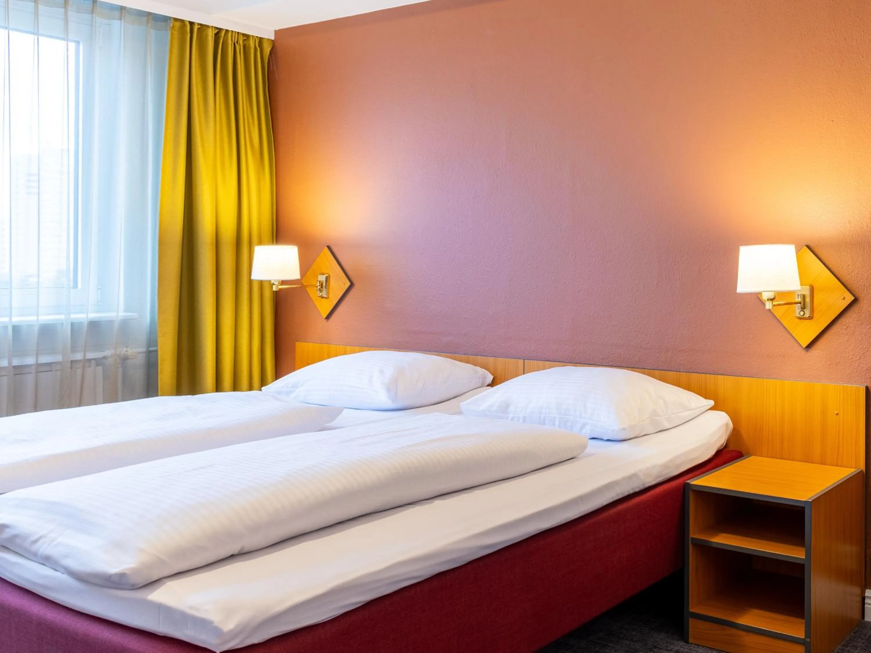 Bed in Good Morning + Berlin City East