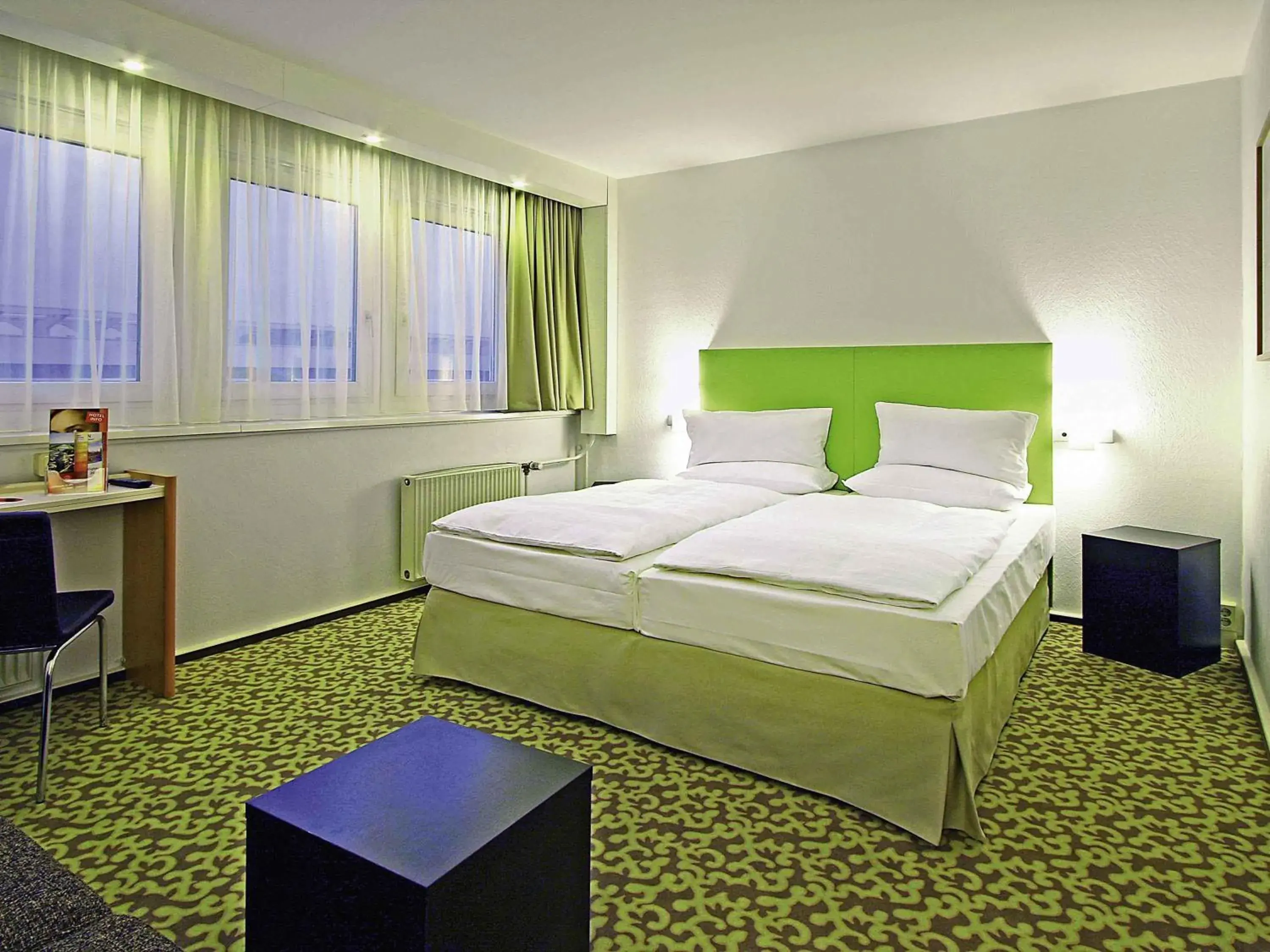 Bedroom, Bed in ibis Dresden Zentrum Bedroom, Bed in ibis Dresden Zentrum