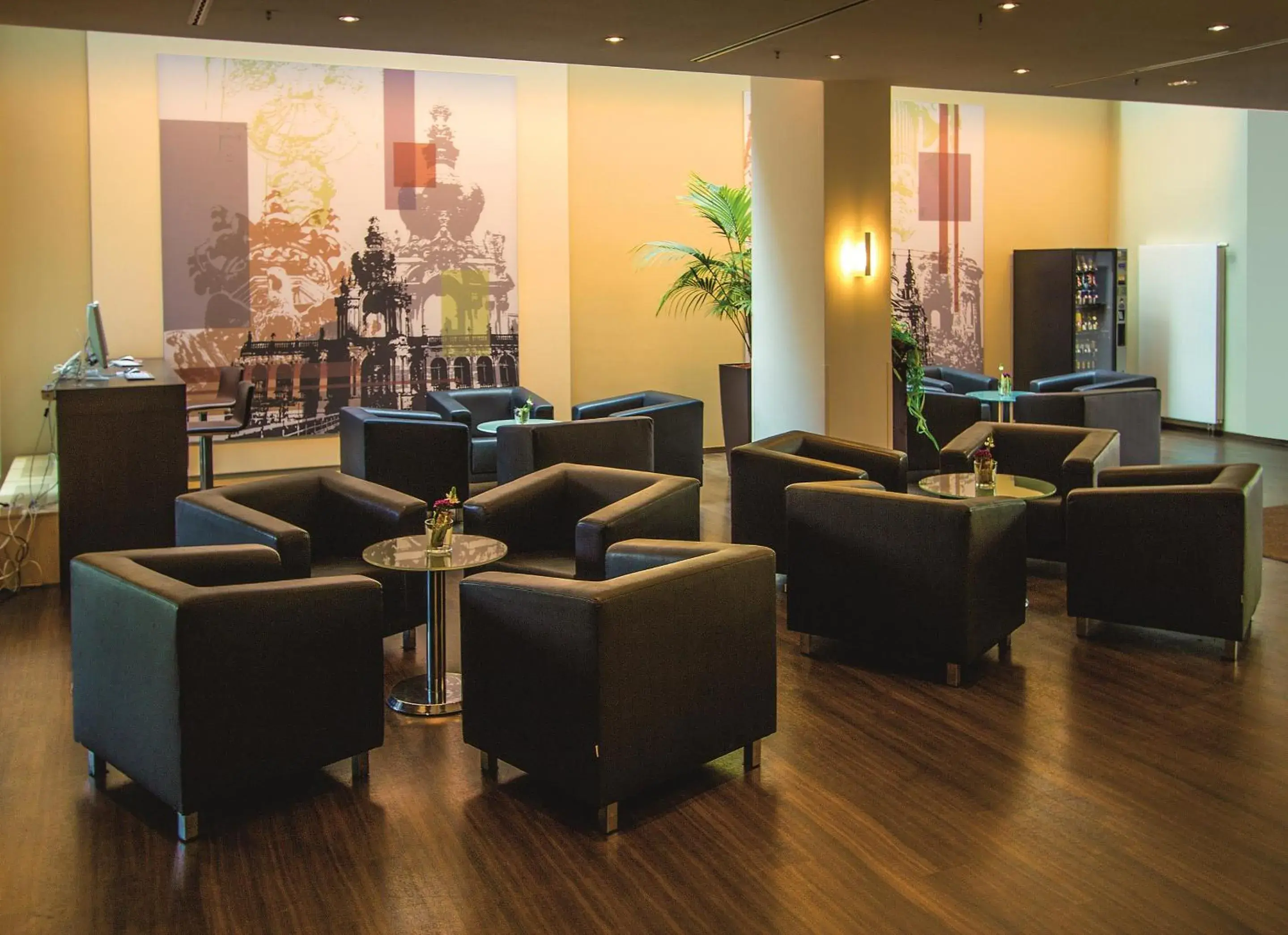 Lobby or reception in ibis Dresden Zentrum Lobby or reception in ibis Dresden Zentrum