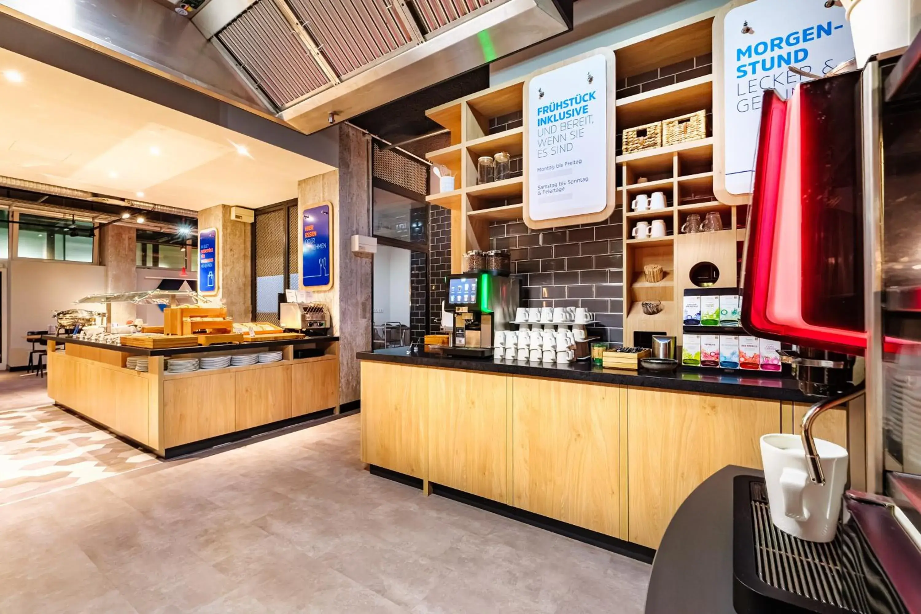 Restaurant/places to eat in Holiday Inn Express Dresden Zentrum by IHG Restaurant/places to eat in Holiday Inn Express Dresden Zentrum by IHG