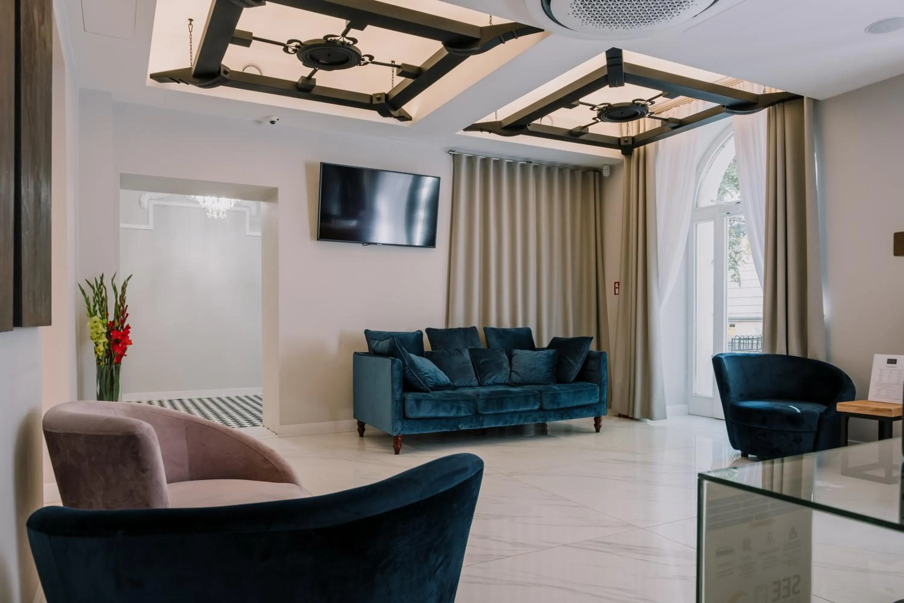 TV and multimedia in DReAM Boutique Residence