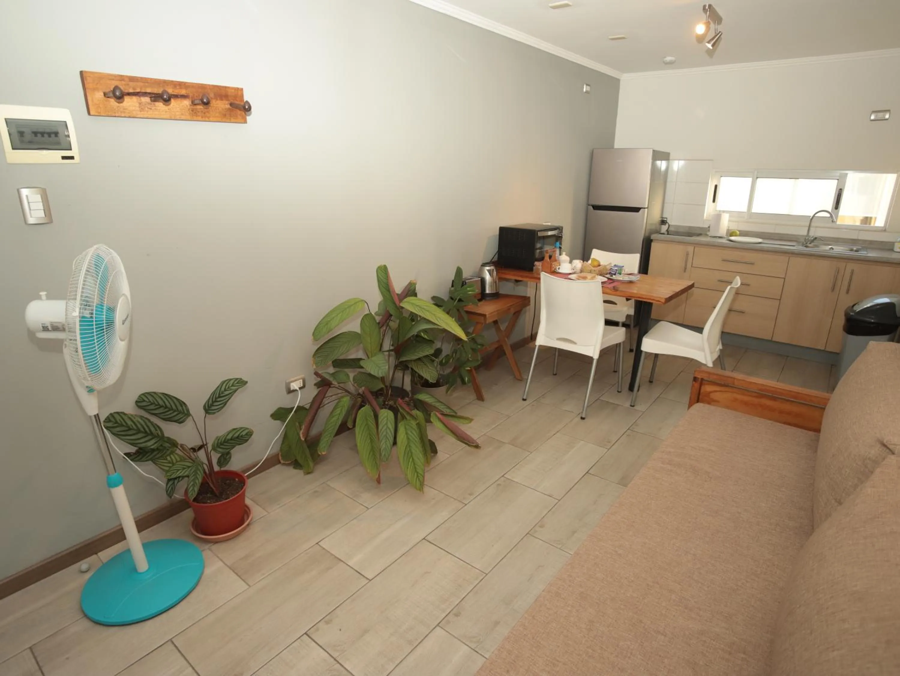 Kitchen or kitchenette in De Triana Hotel