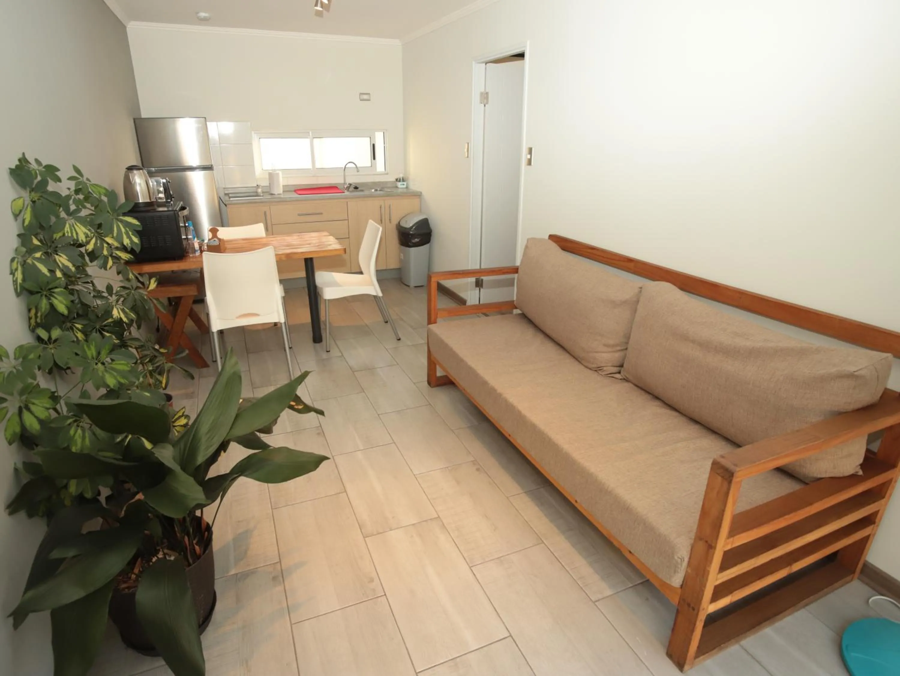 Kitchen or kitchenette in De Triana Hotel