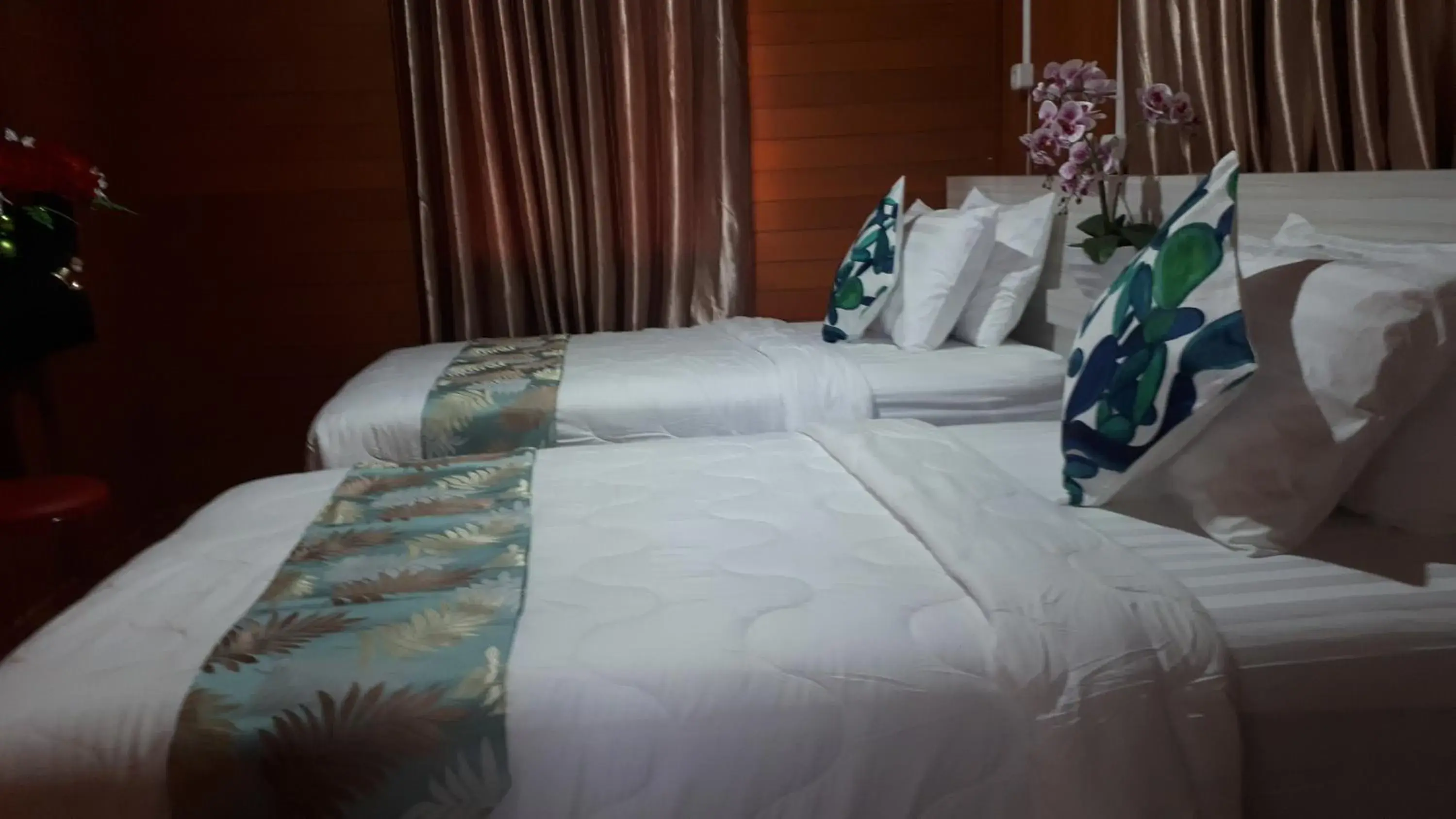 Bed in GRANADA INN PALU Bed in GRANADA INN PALU