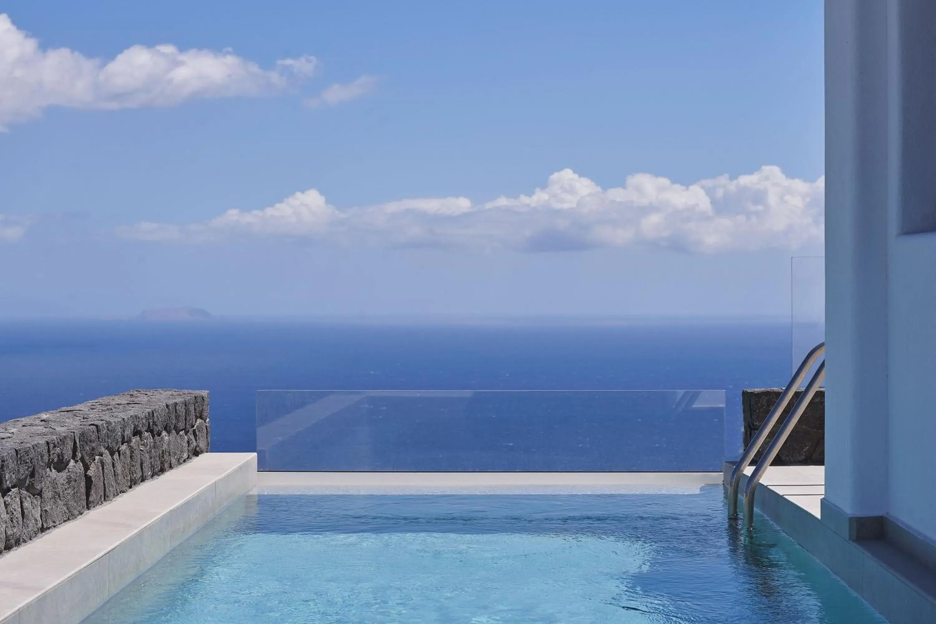 Pool view in SantAnna Luxury Suites Pool view in SantAnna Luxury Suites