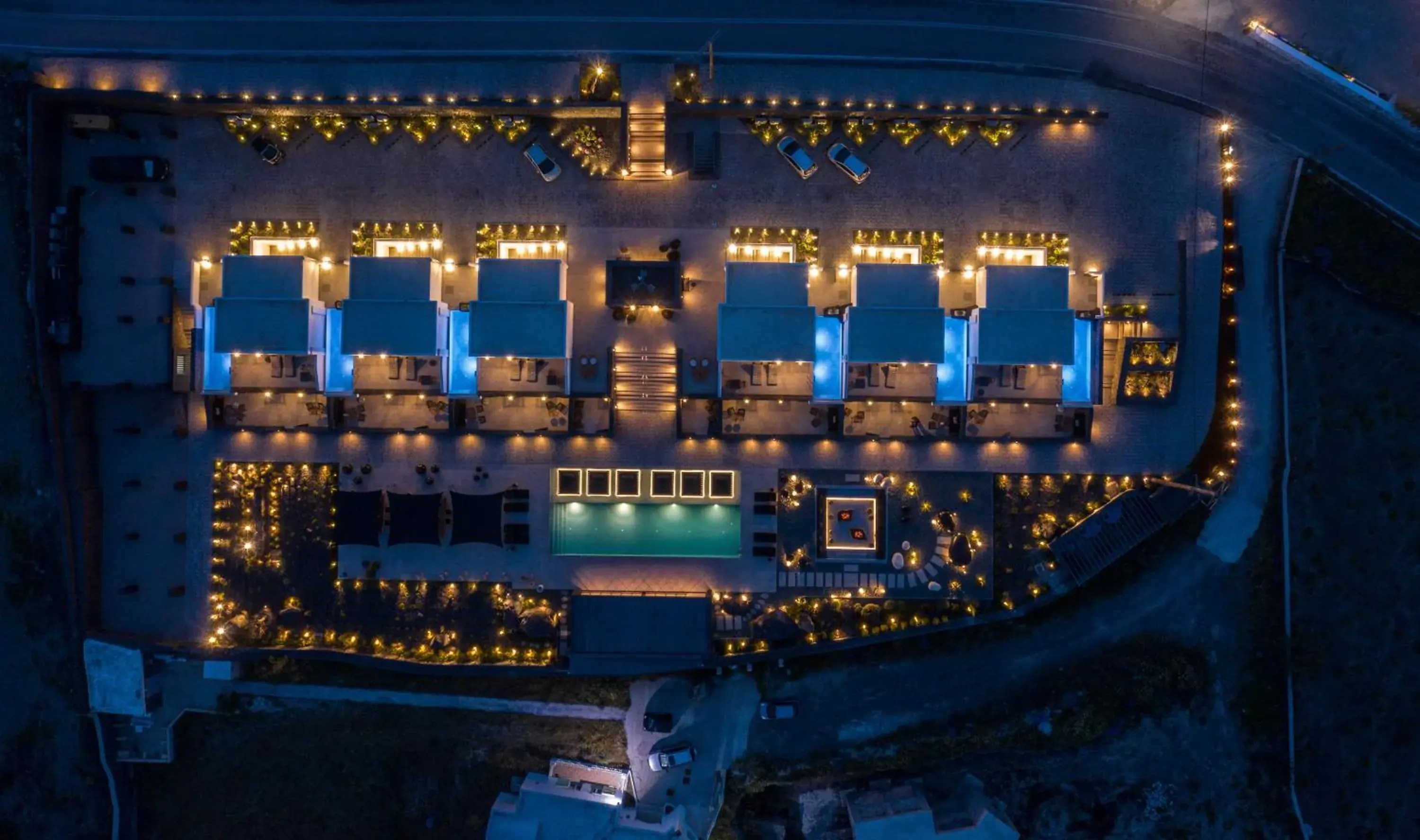 Property building in SantAnna Luxury Suites Property building in SantAnna Luxury Suites