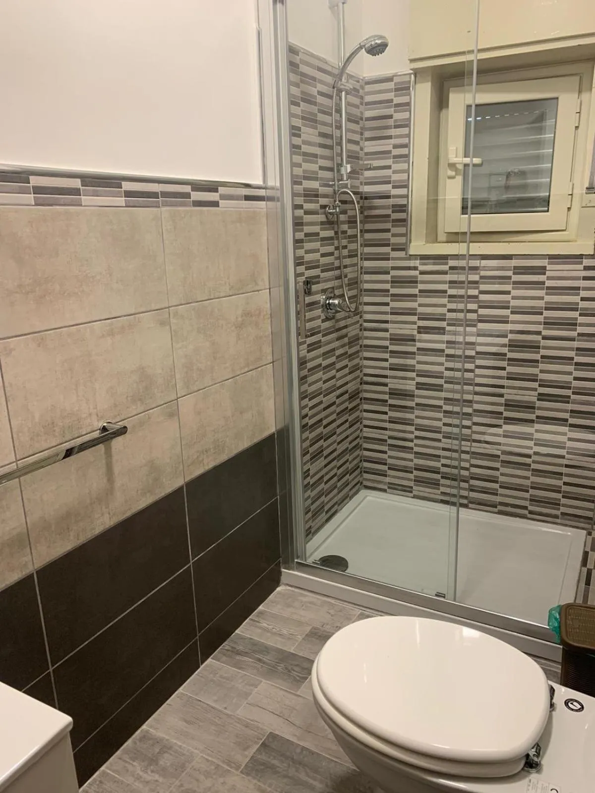 Shower in La Corte di Sofia