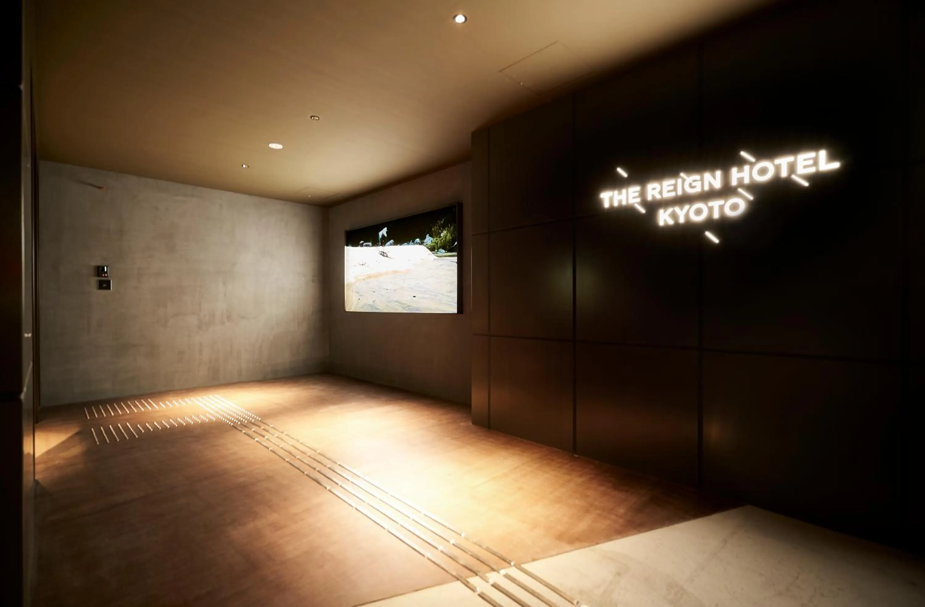 Property building in THE REIGN HOTEL KYOTO