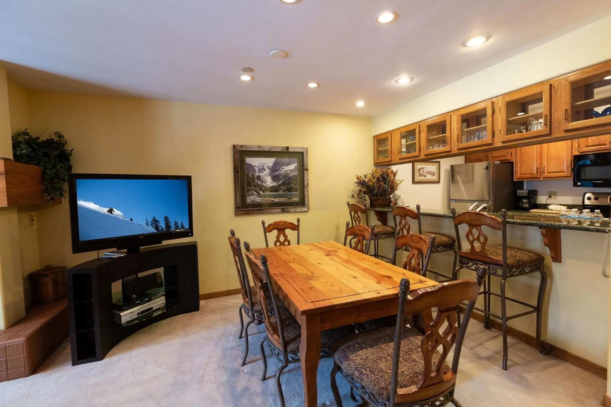 TV/Entertainment Center in Townsend Place