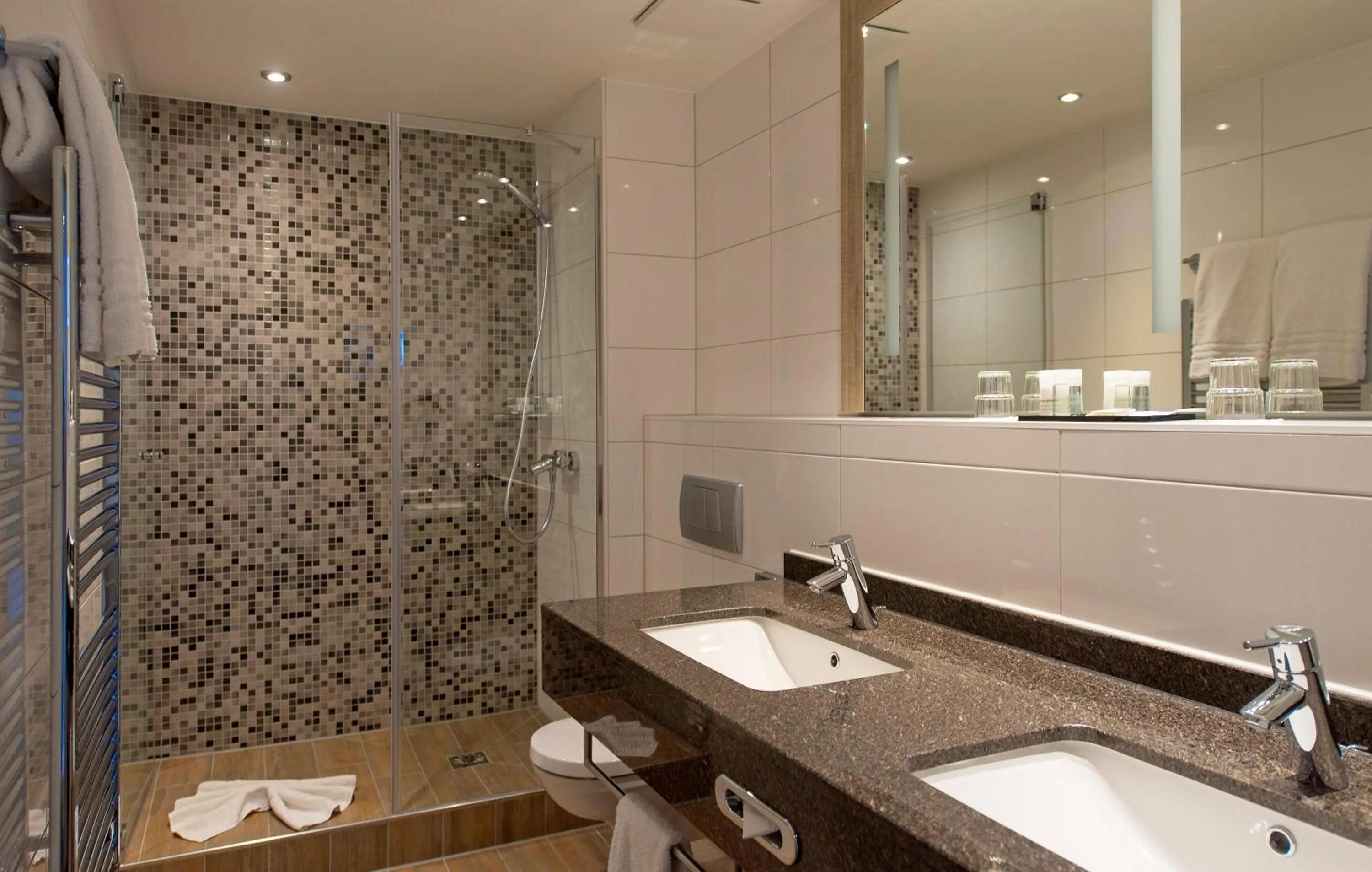 Bathroom in Hotel Lyskirchen Köln