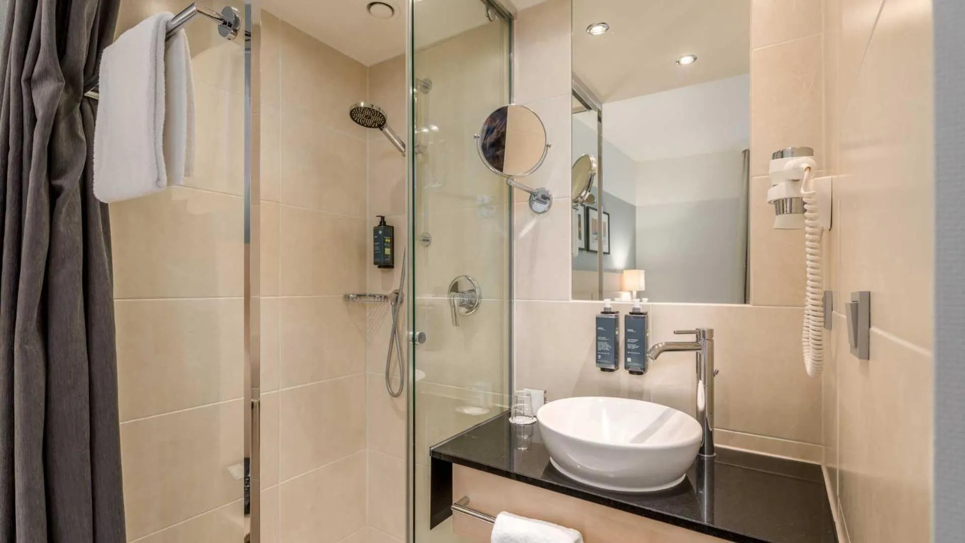 Superior Single Room in Hotel Lyskirchen Köln