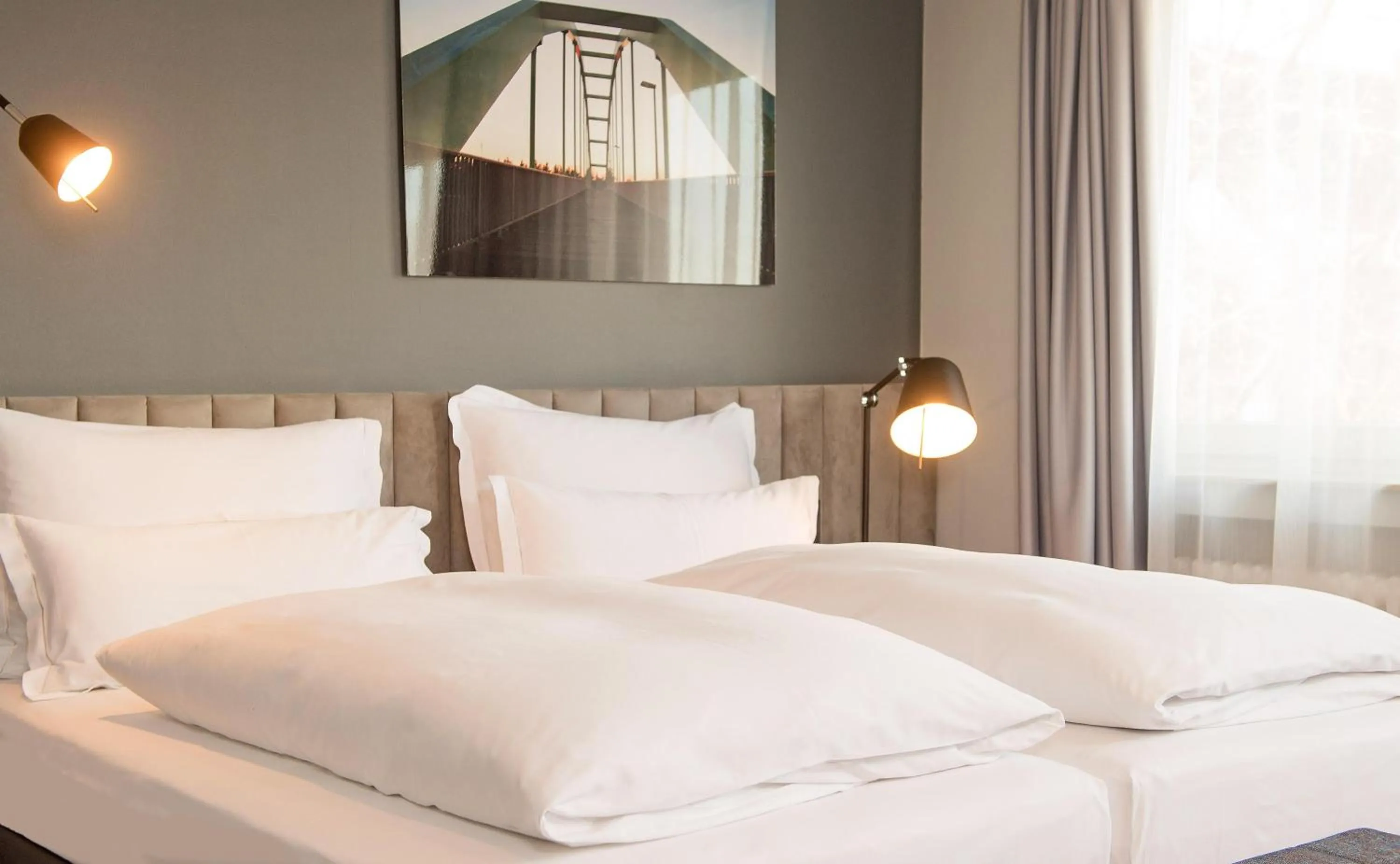 Photo of the whole room, Bed in Hotel Lyskirchen Köln