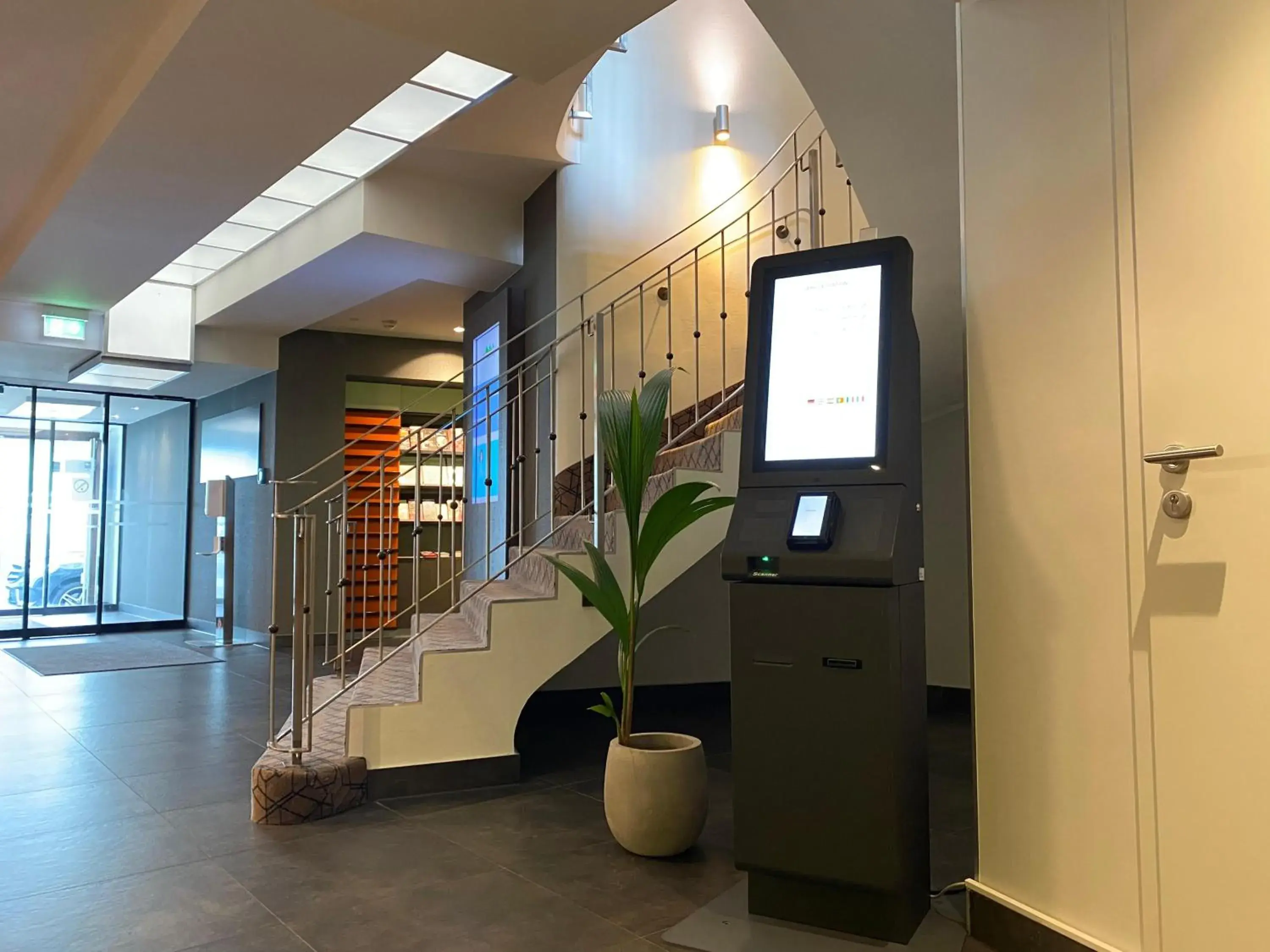 Lobby or reception in Hotel Lyskirchen Köln Lobby or reception in Hotel Lyskirchen Köln