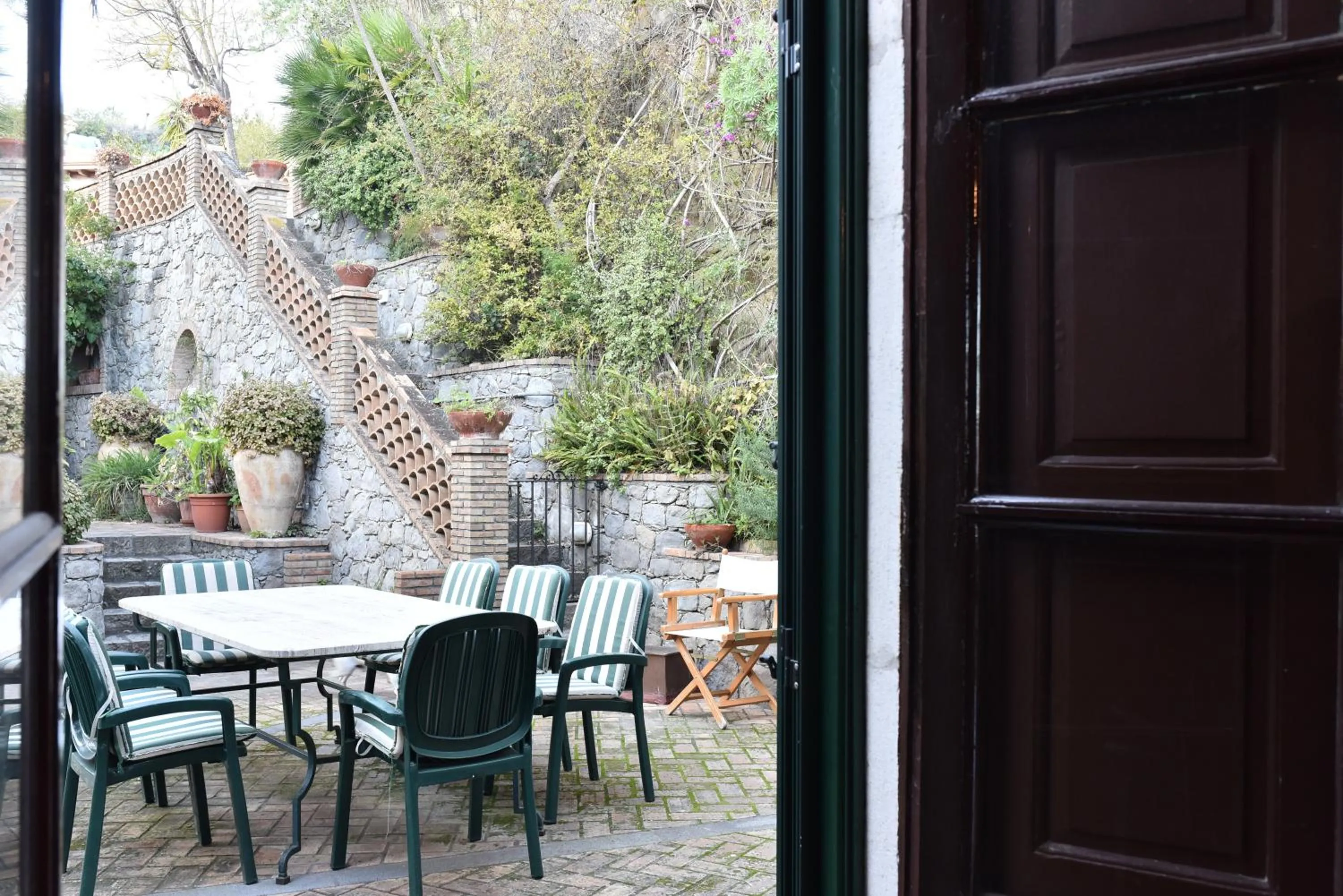 Patio in Florence Trevelyan Villa