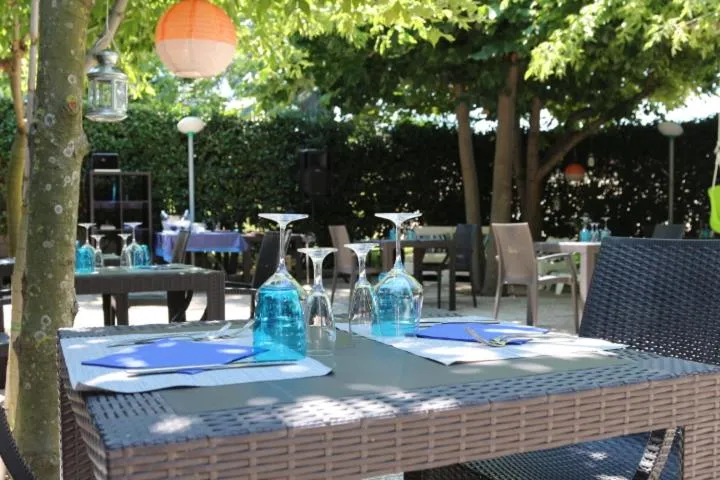 Property building in HOTEL LE MORGE