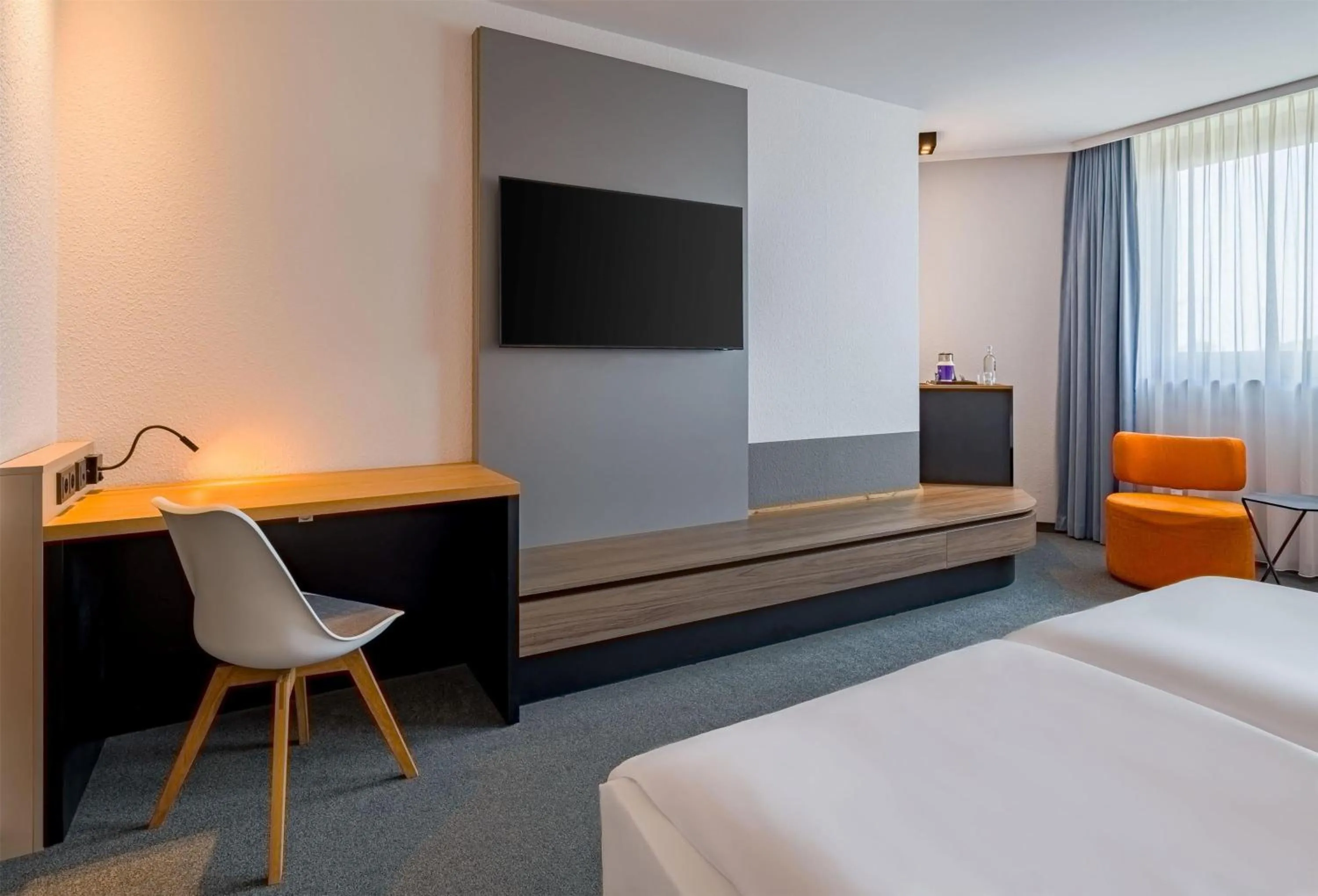 Bedroom, Bed in Spark by Hilton Wuppertal City Centre