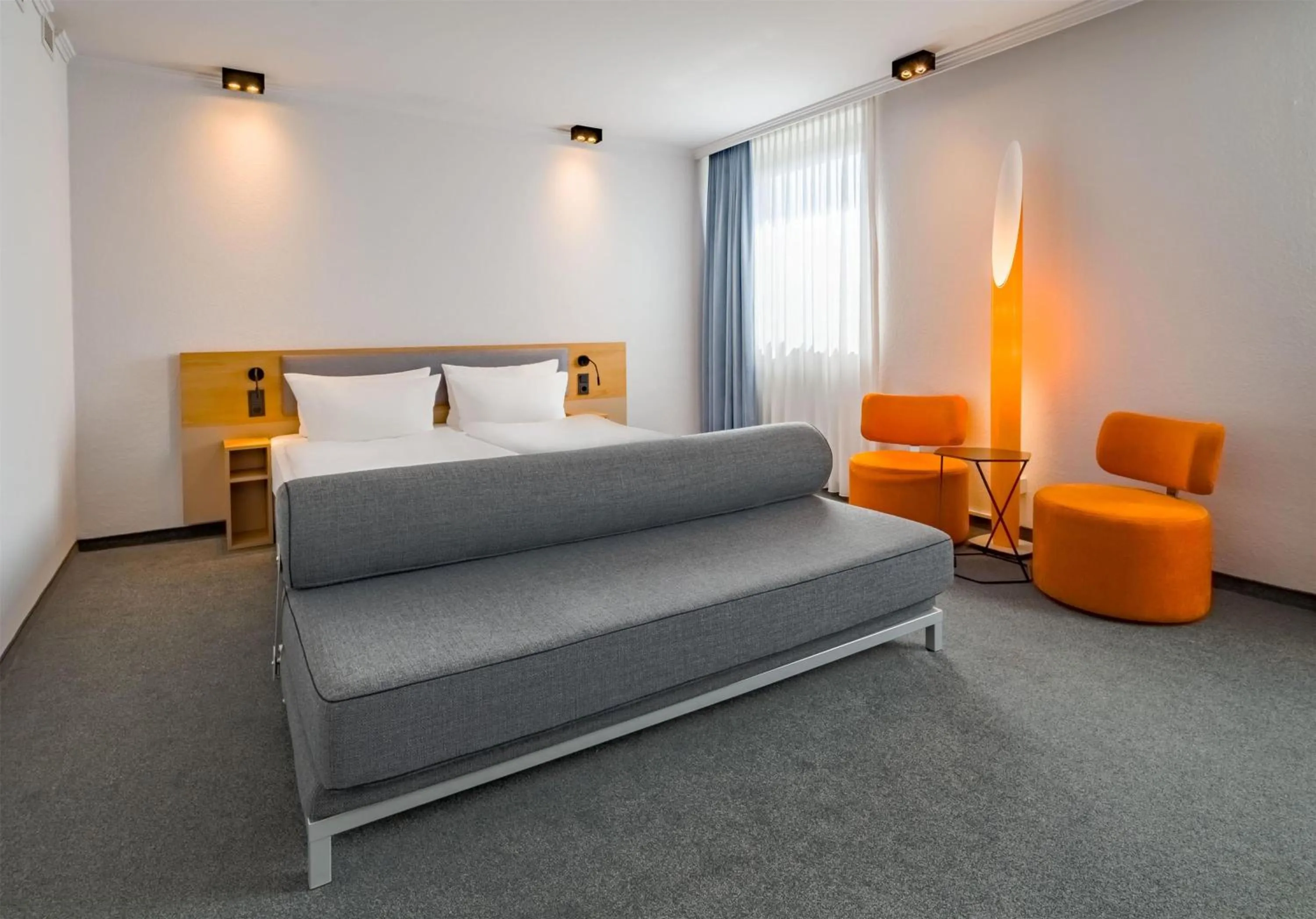 Living room, Bed in Spark by Hilton Wuppertal City Centre