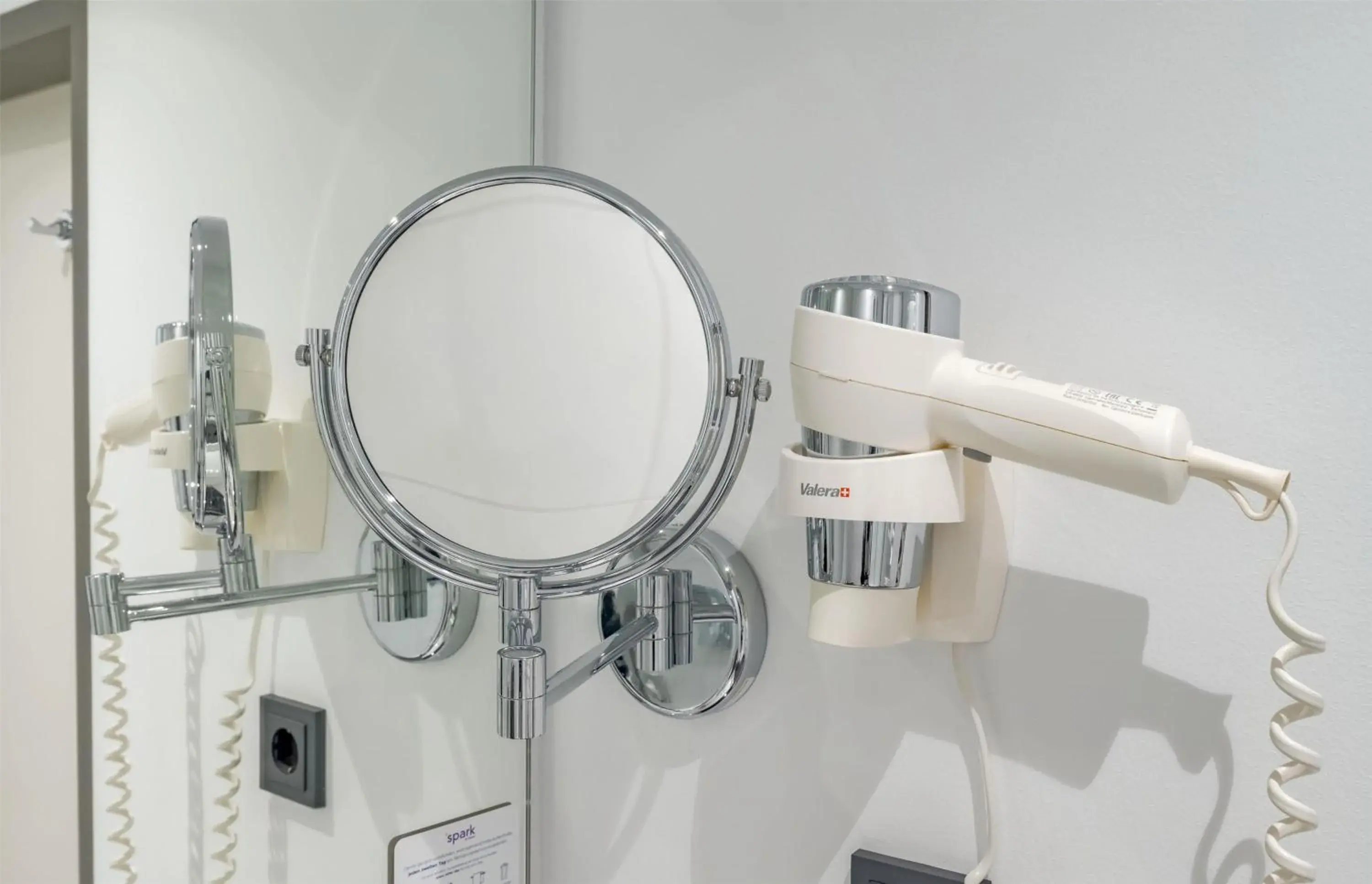 Bathroom in Spark by Hilton Wuppertal City Centre Bathroom in Spark by Hilton Wuppertal City Centre