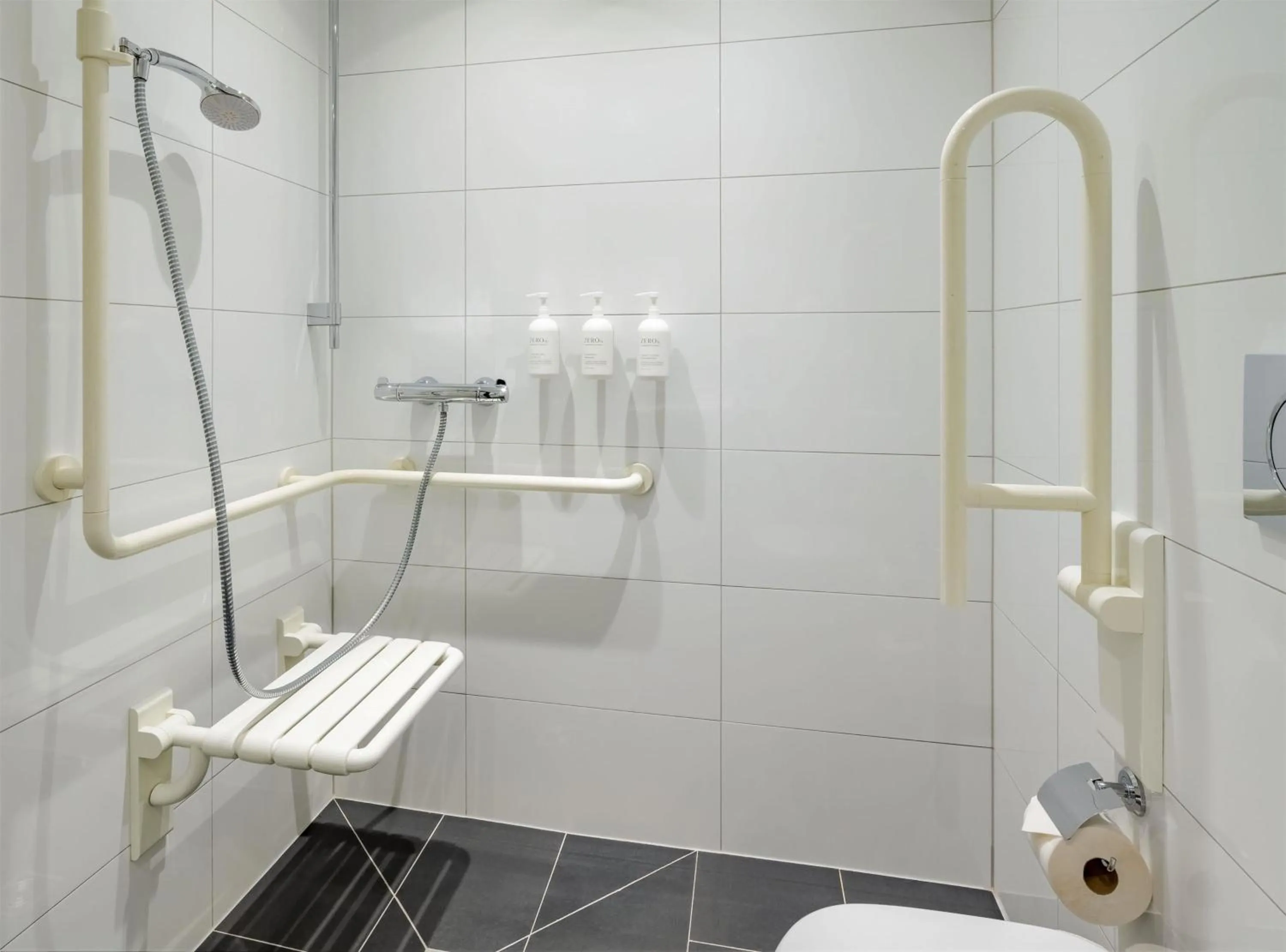 Bathroom in Spark by Hilton Wuppertal City Centre