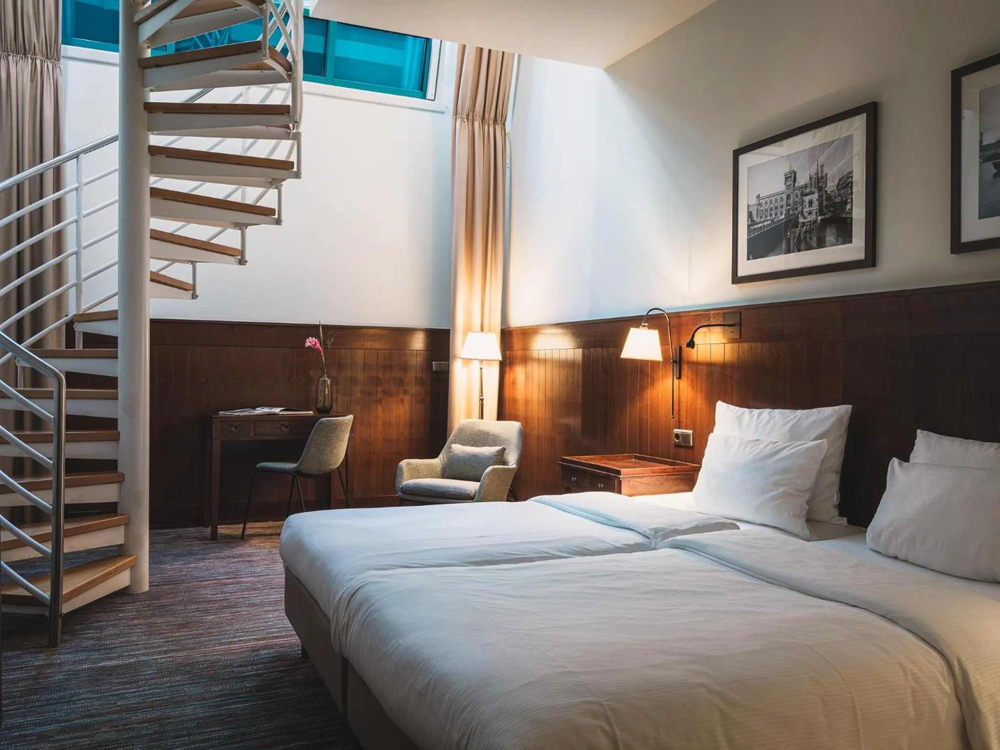 Photo of the whole room, Bed in AMERON Hotel Abion Spreebogen Berlin