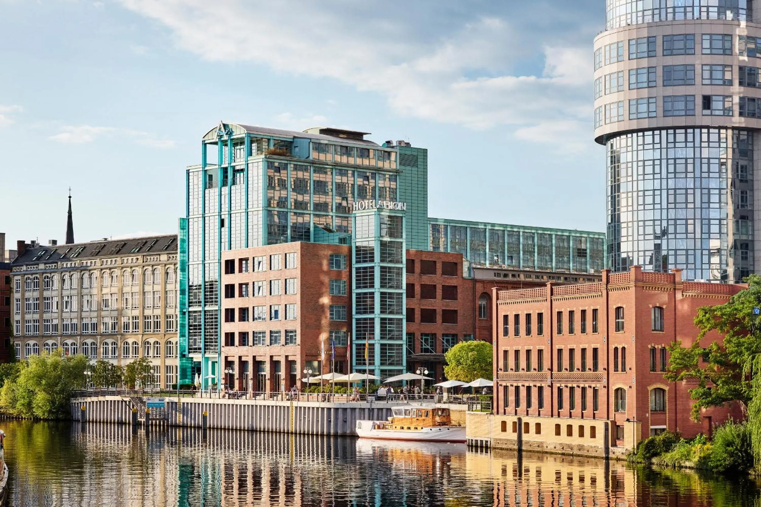 Property building in AMERON Hotel Abion Spreebogen Berlin