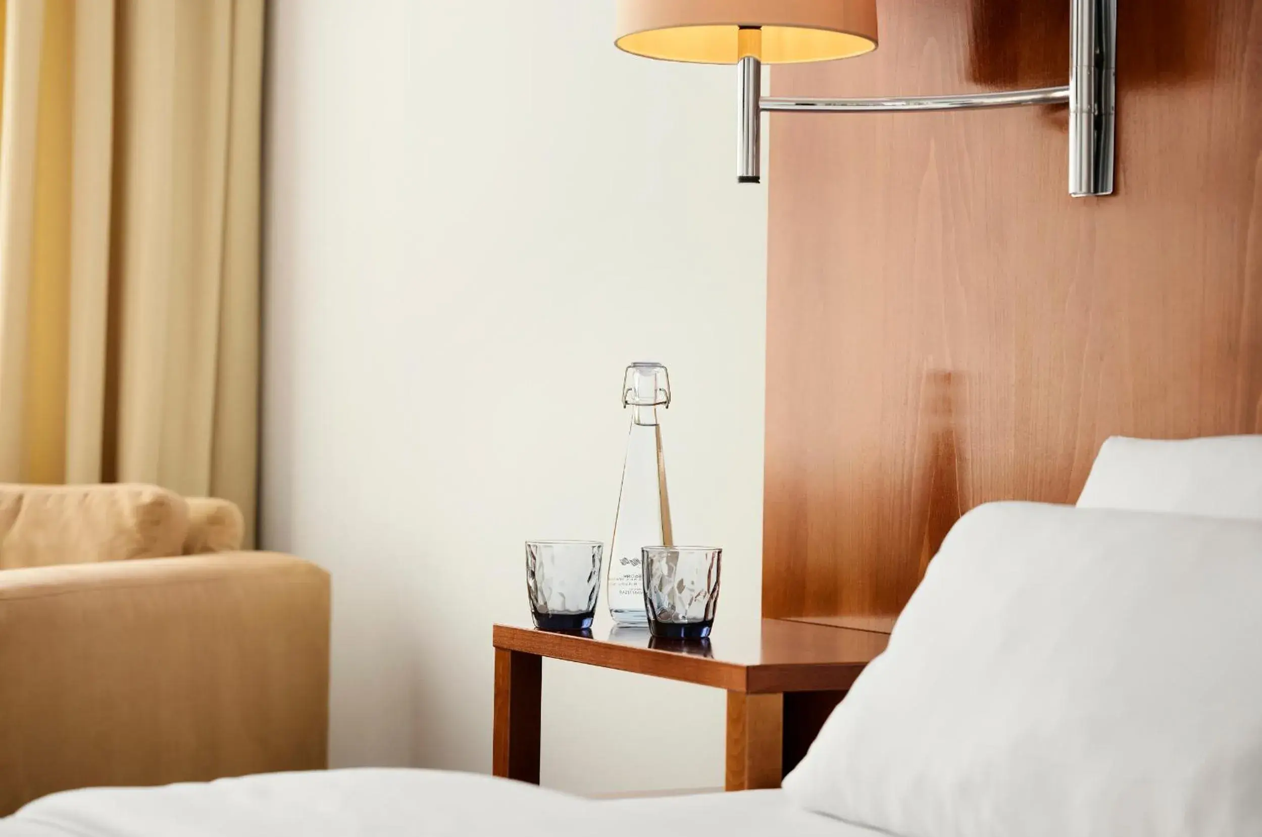 Photo of the whole room, Bed in AMERON Hotel Abion Spreebogen Berlin Photo of the whole room, Bed in AMERON Hotel Abion Spreebogen Berlin